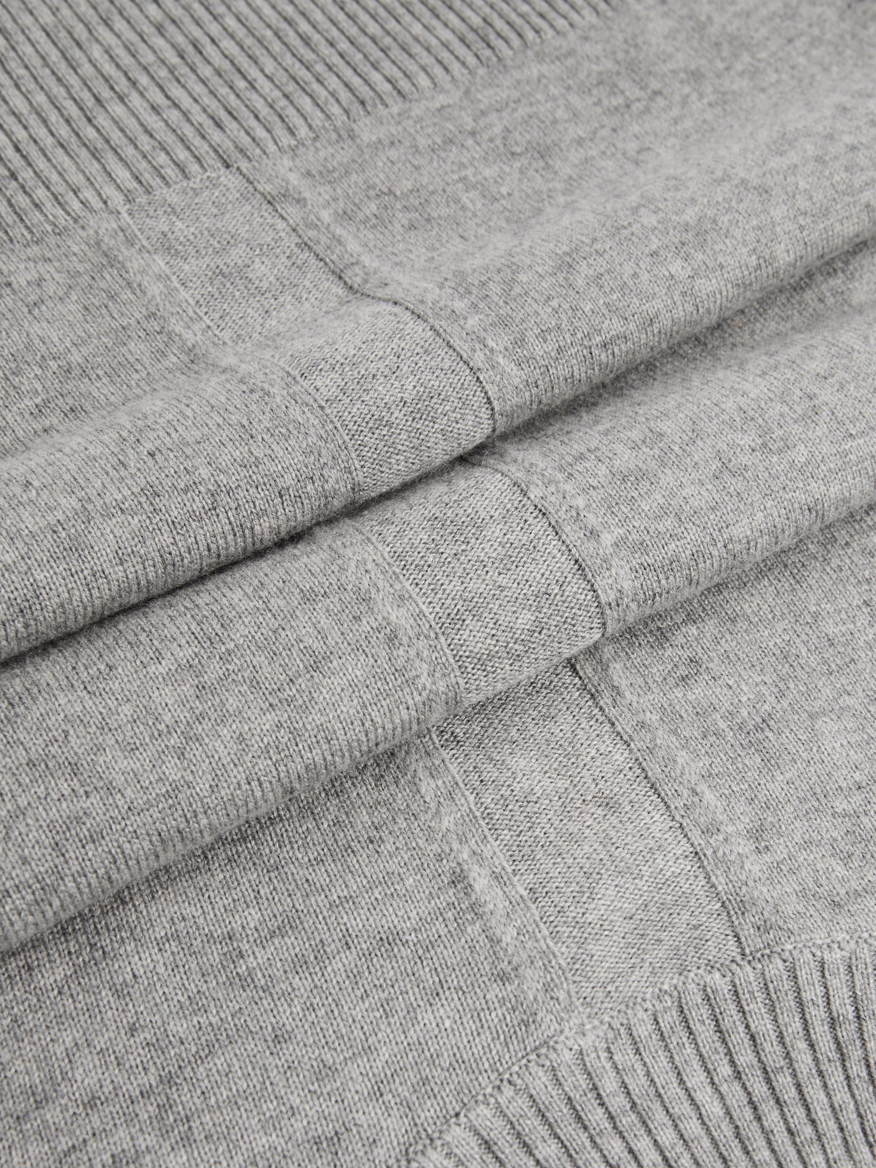 Geometric Colour-Block Jumper With Wool And Cashmere in Grey - Image 6 of 6