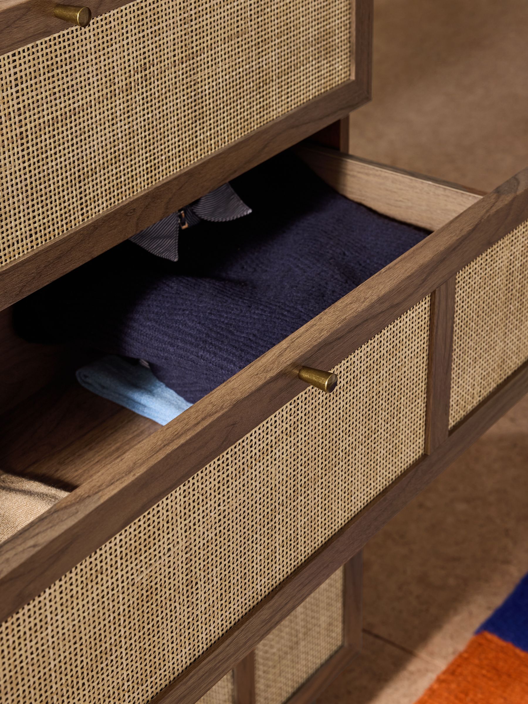 Pavia Accent Rattan Chest of Drawers in Dark Oak Effect - Image 3 of 5