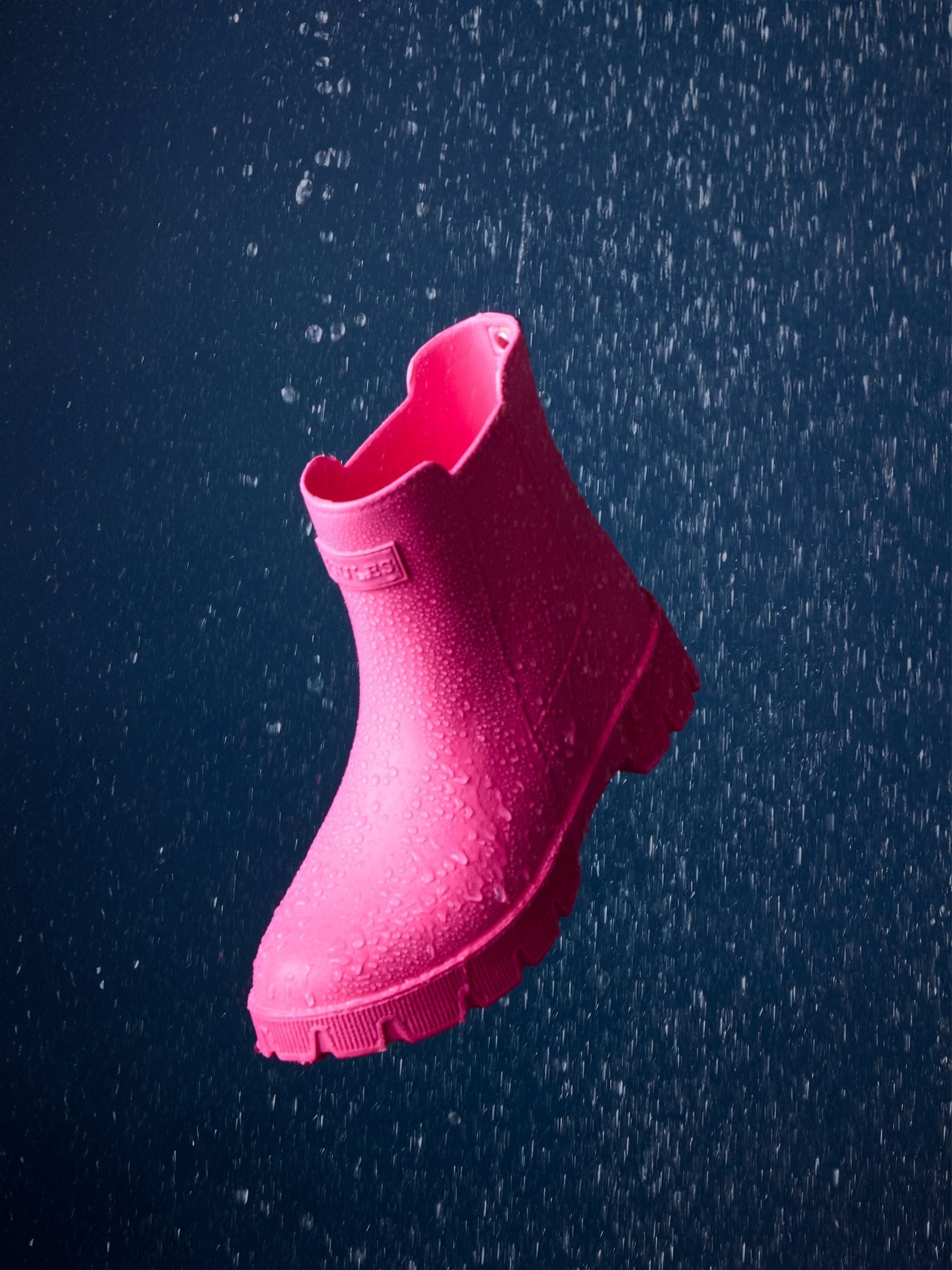 Raindance Pink Lightweight Ankle Wellies - Image 4 of 11