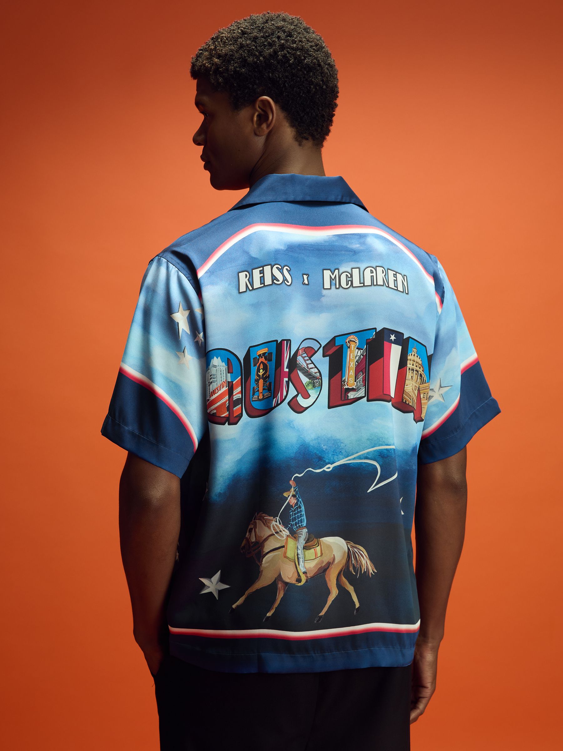 McLaren F1 Austin Exclusive Cuban-Collar Shirt in Blue Multi - Image 5 of 6