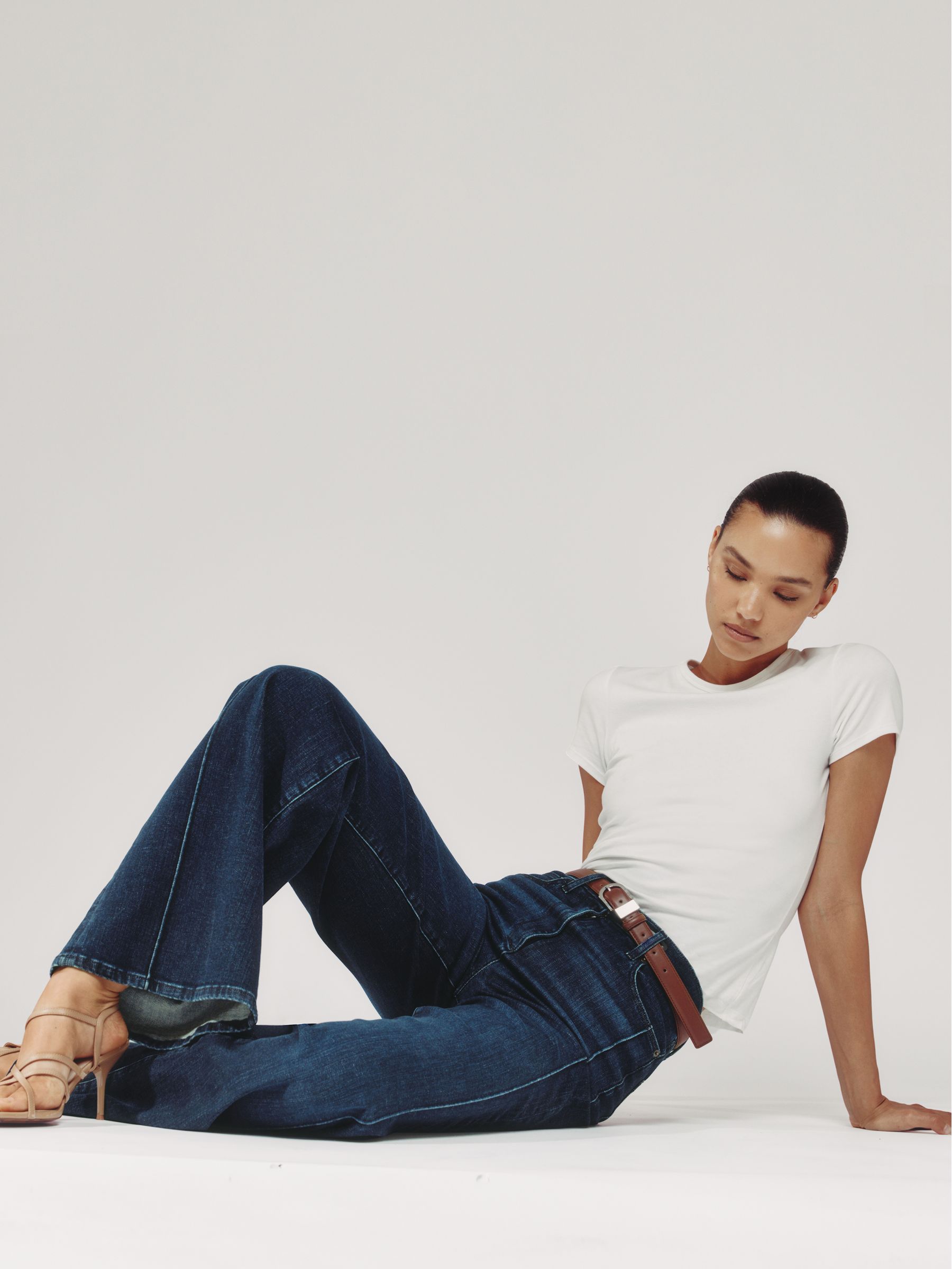 Stretch-Cotton Wide-Leg Jeans in Dark Blue - image 4