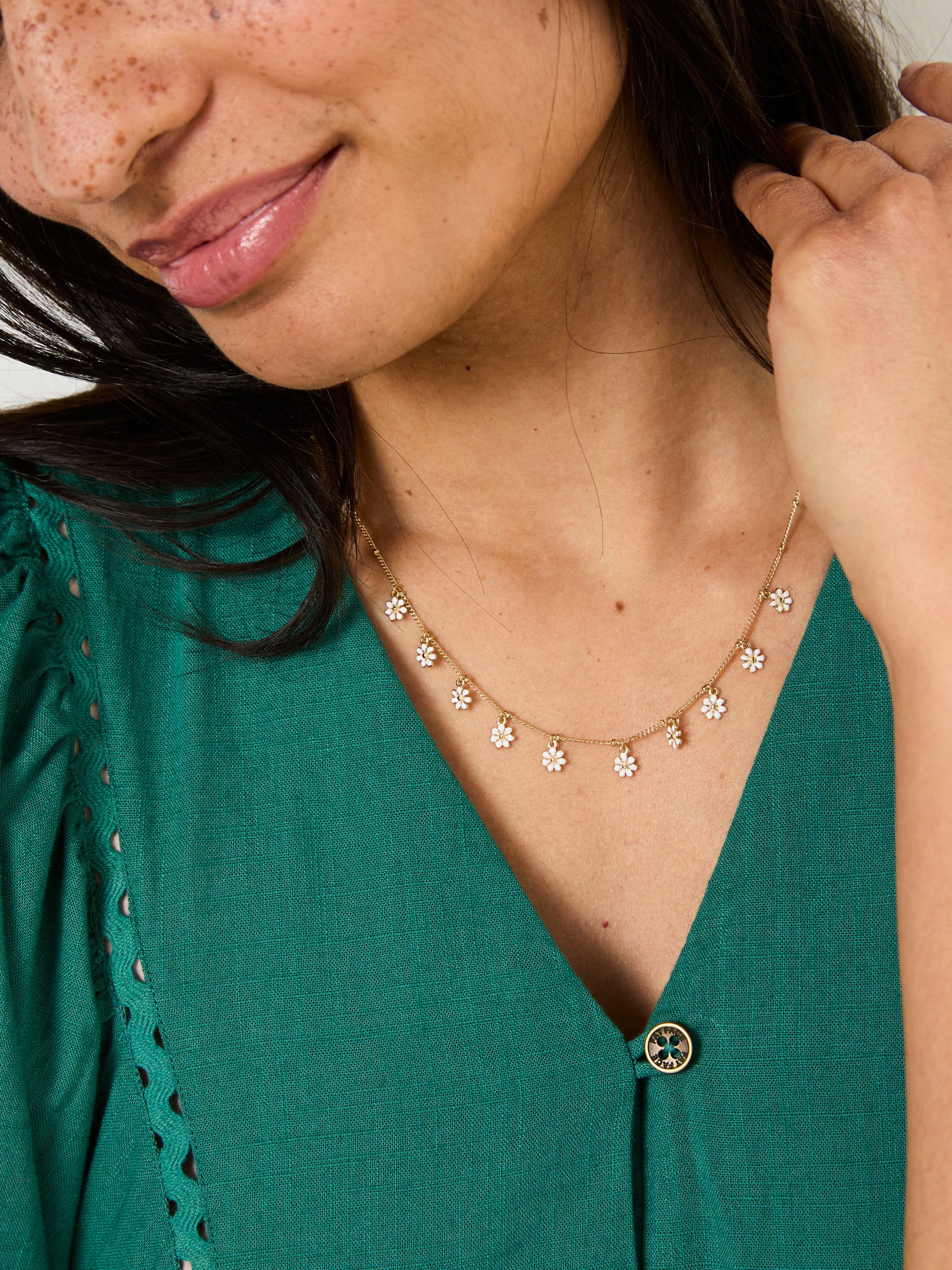 Gold Tone Daisy Chain Necklace - Image 1 of 3