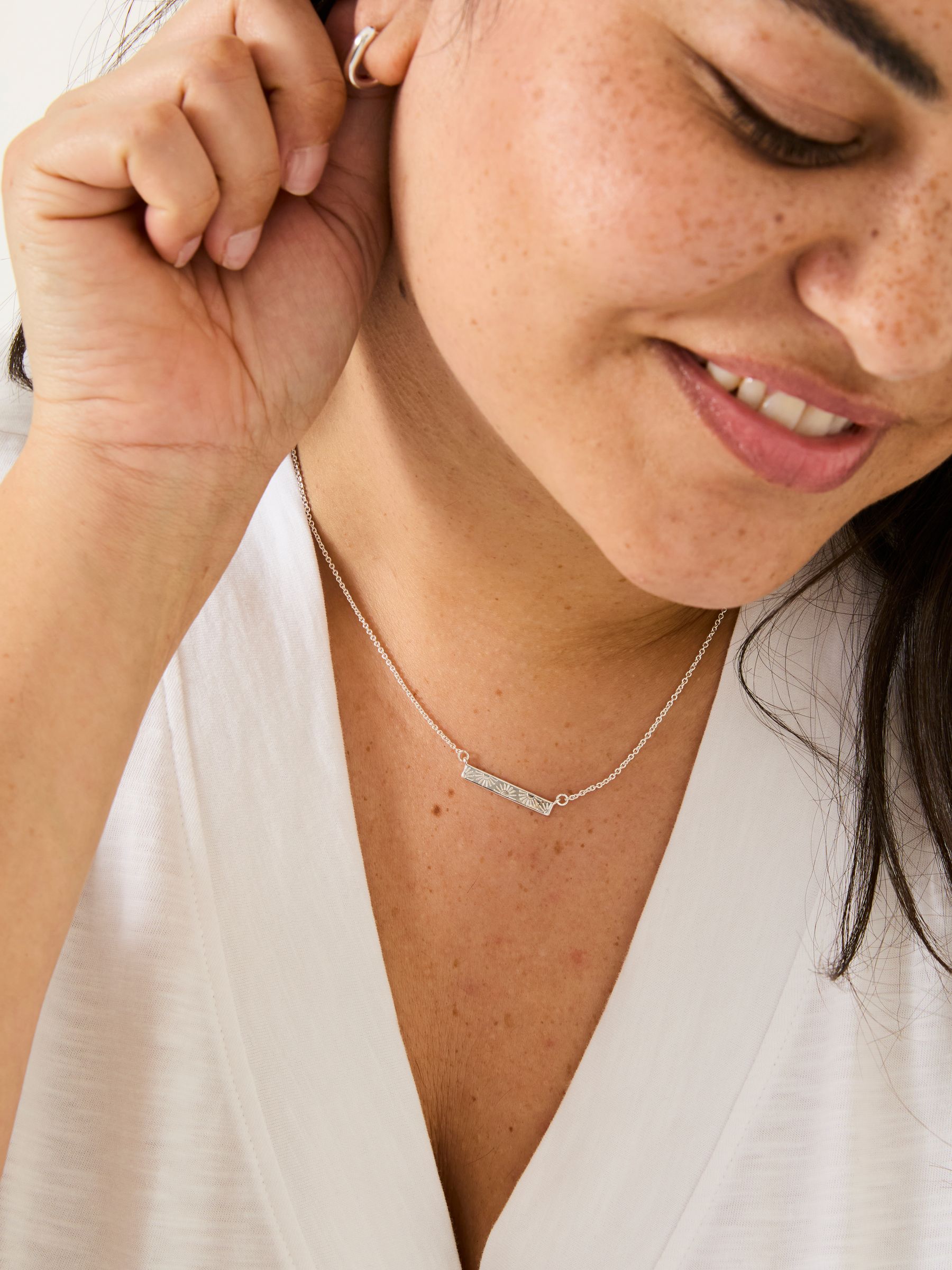 Silver Tone Flower Engraved Necklace - Image 3 of 3