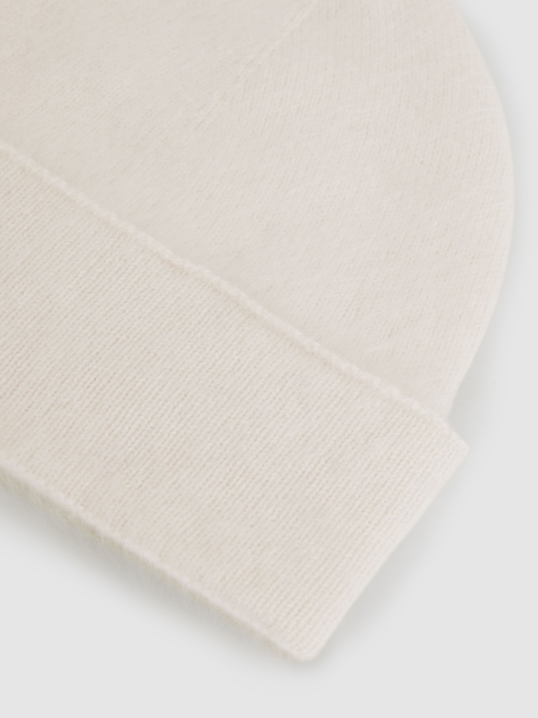 Cashmere Beanie in Cream - Image 4 of 4