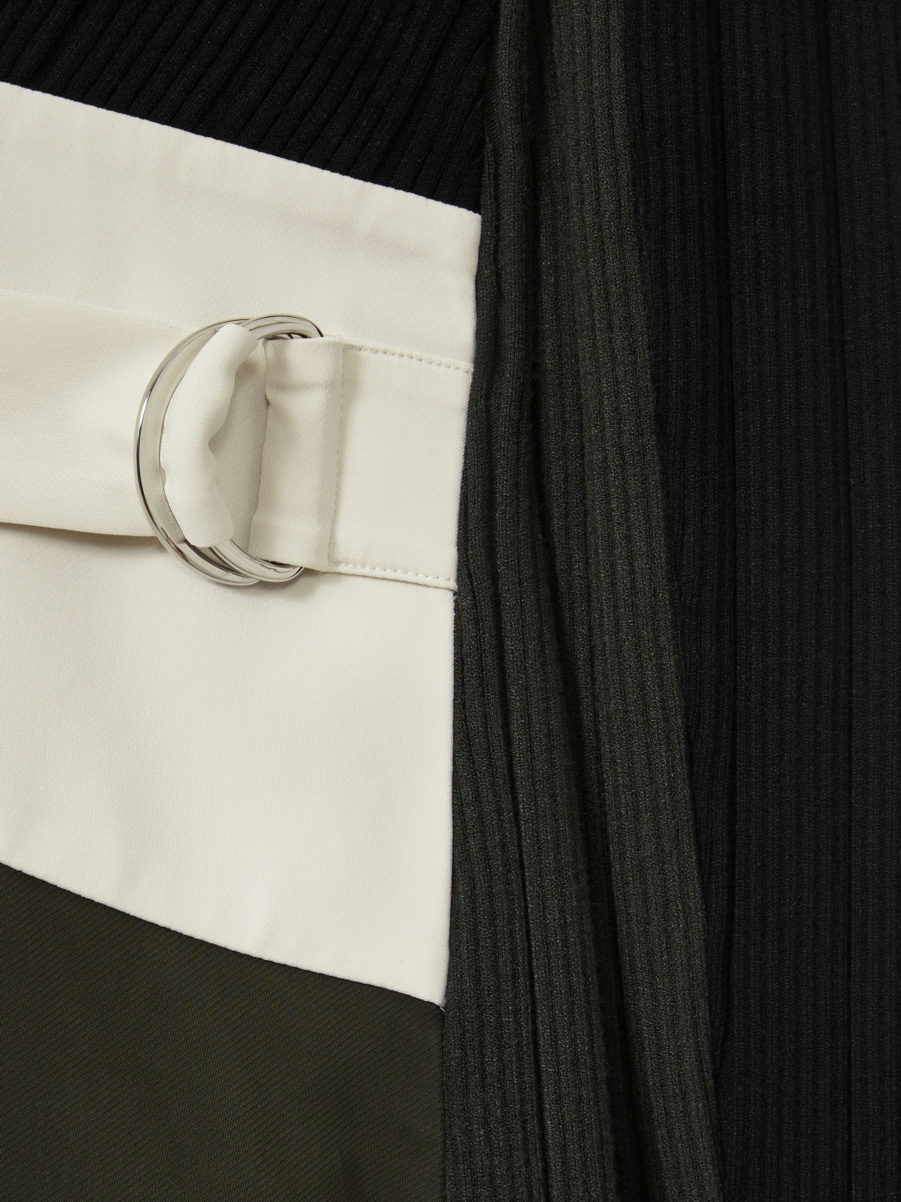 【海外限定】REISSワンピース☆Khaki/Black Emilina Rib-Knit Pa Reiss Rib-Knit Panelled Belted Midi Dress in Khaki/Black - REISS