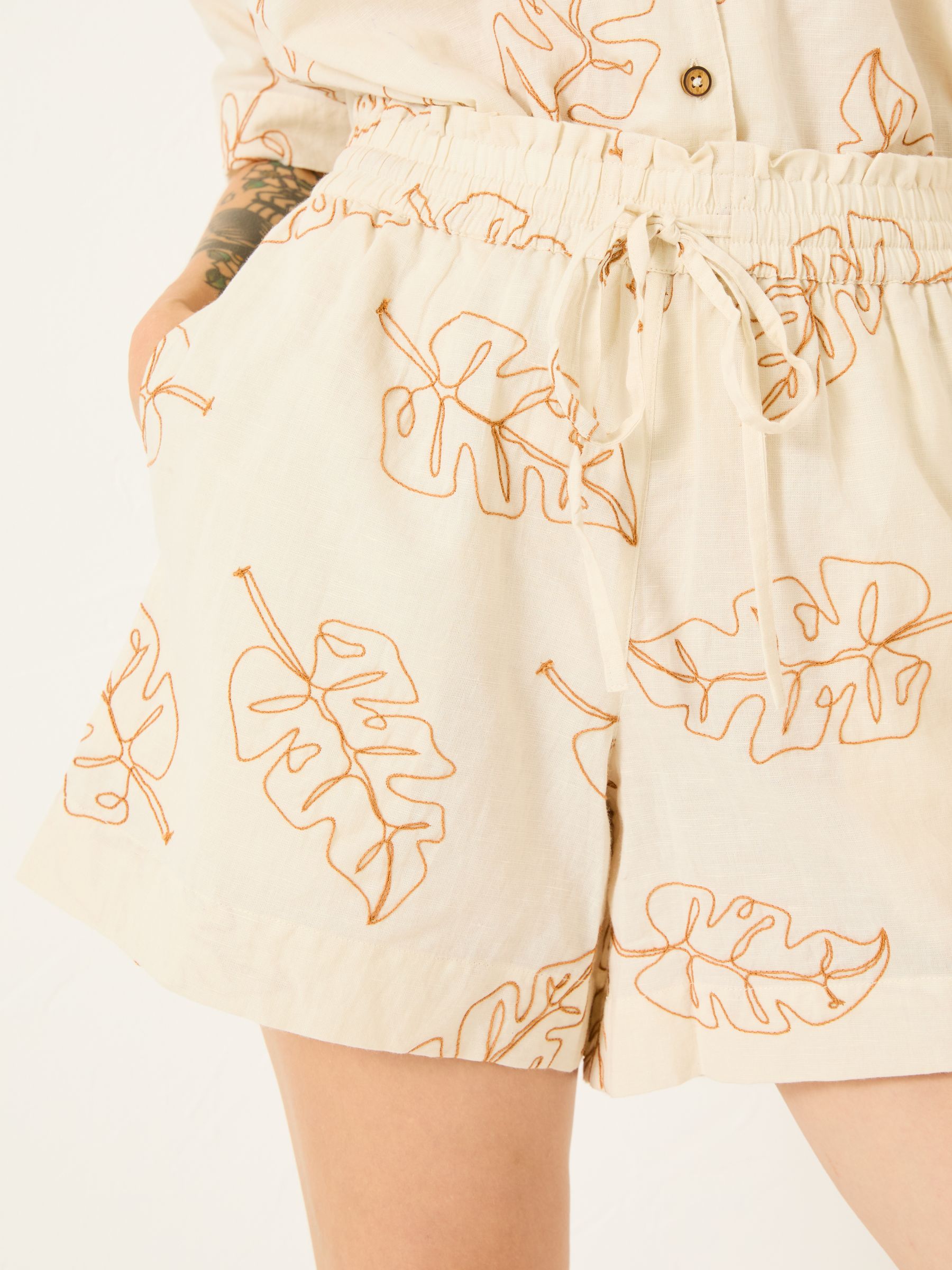 Natural Leaf Embroidered Short - Image 5 of 7