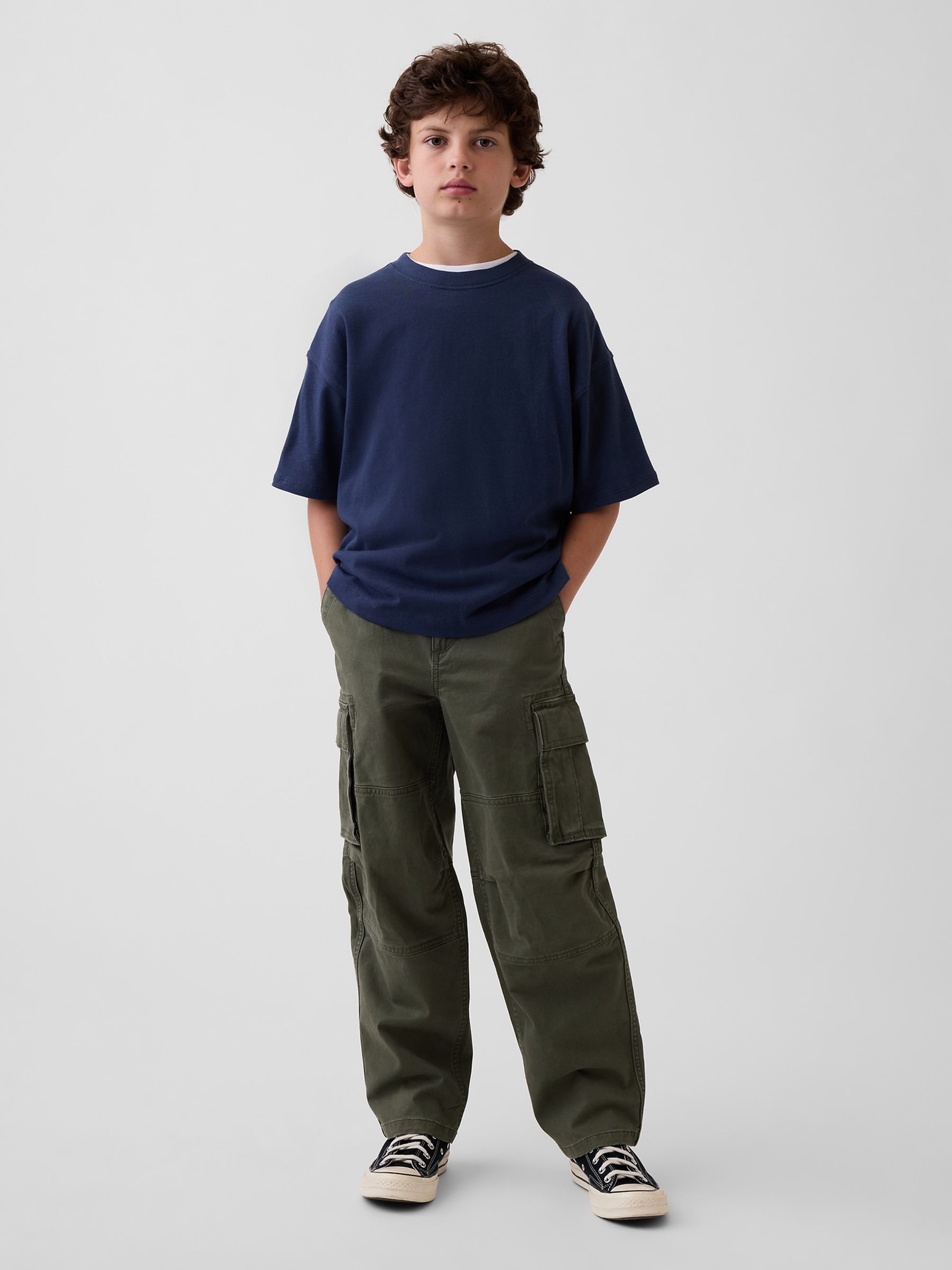 Green Loose Cargo Trousers - Image 2 of 4 Green Loose Cargo Trousers - Image 2 of 4
