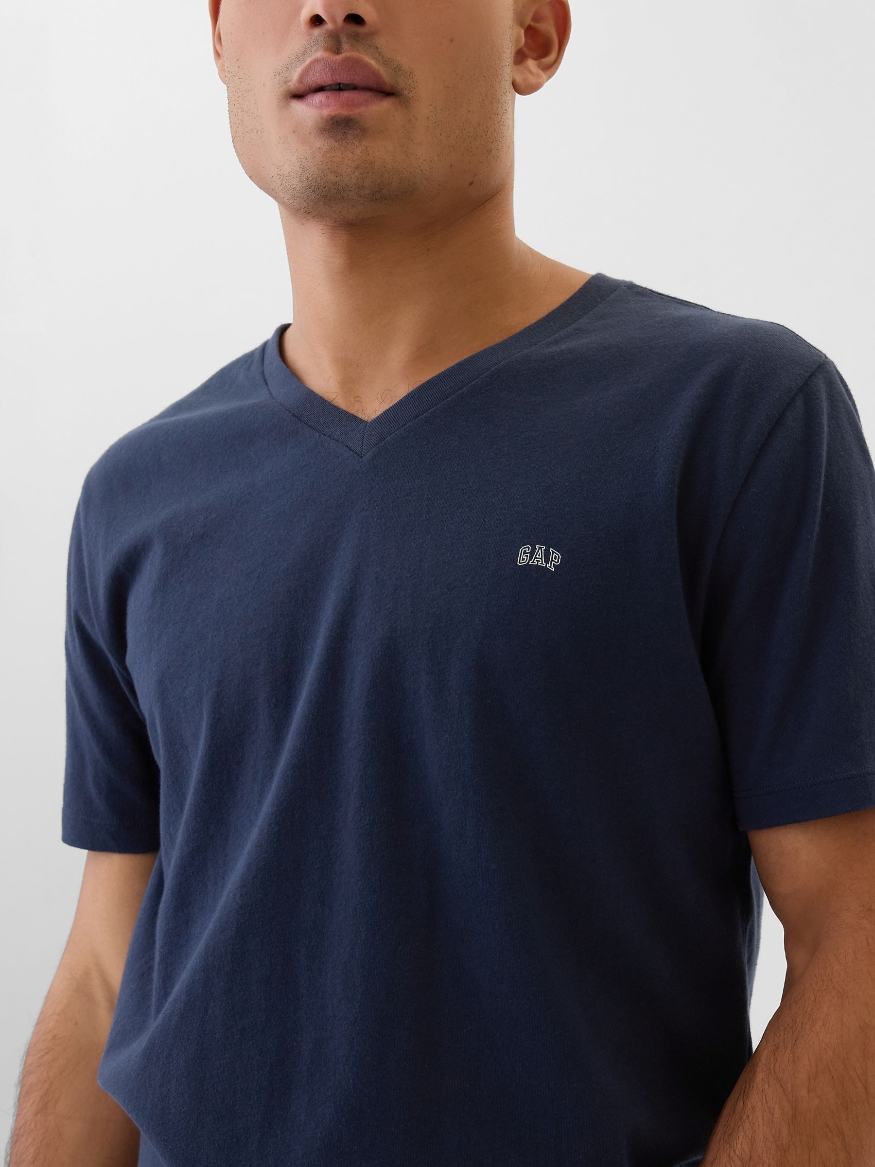 Blue EverydaySoft Mini-Logo V-Neck T-Shirt - Image 4 of 4 Blue EverydaySoft Mini-Logo V-Neck T-Shirt - Image 4 of 4