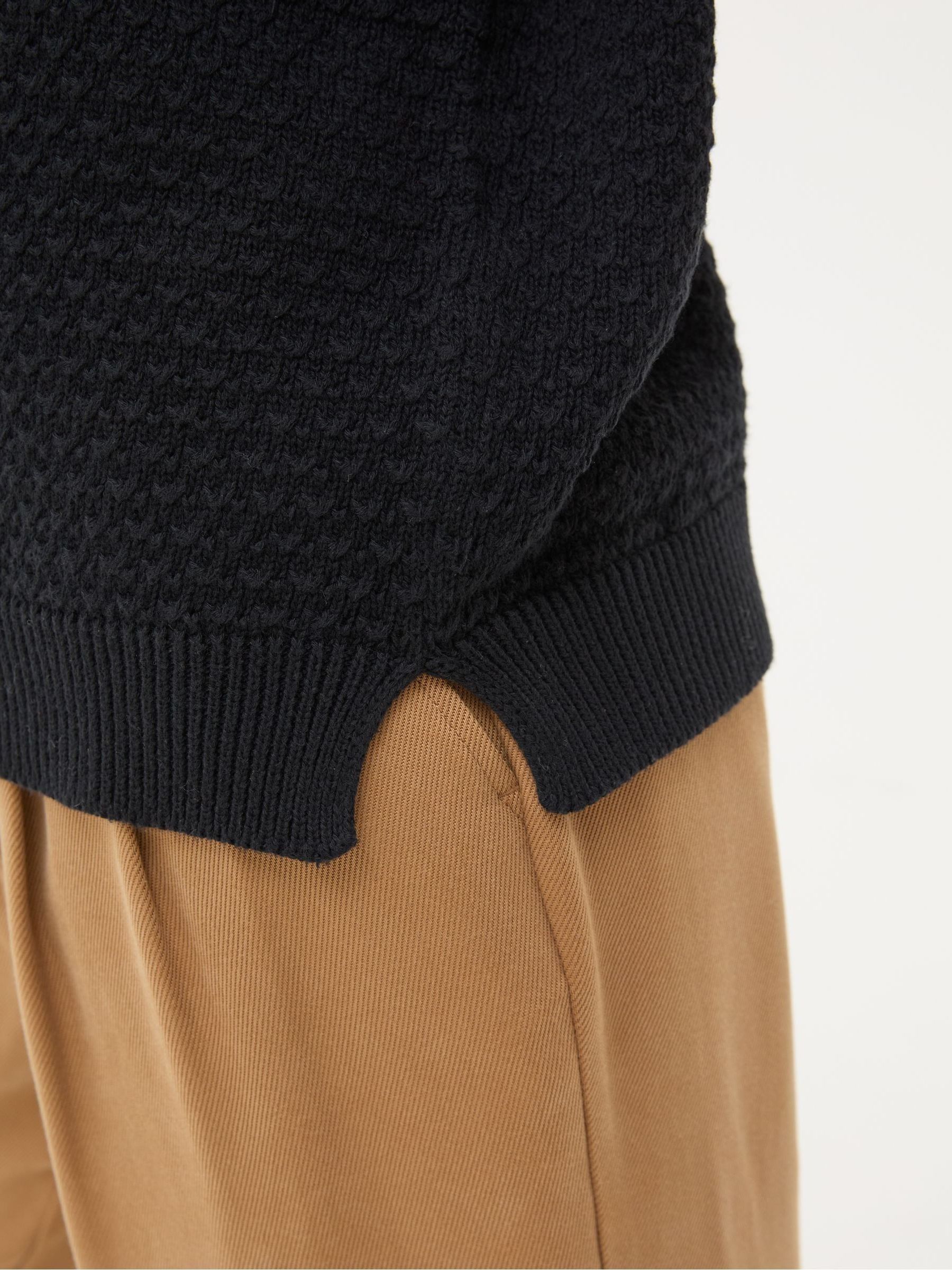 Black Sania Textured T-Shirt - Image 5 of 6