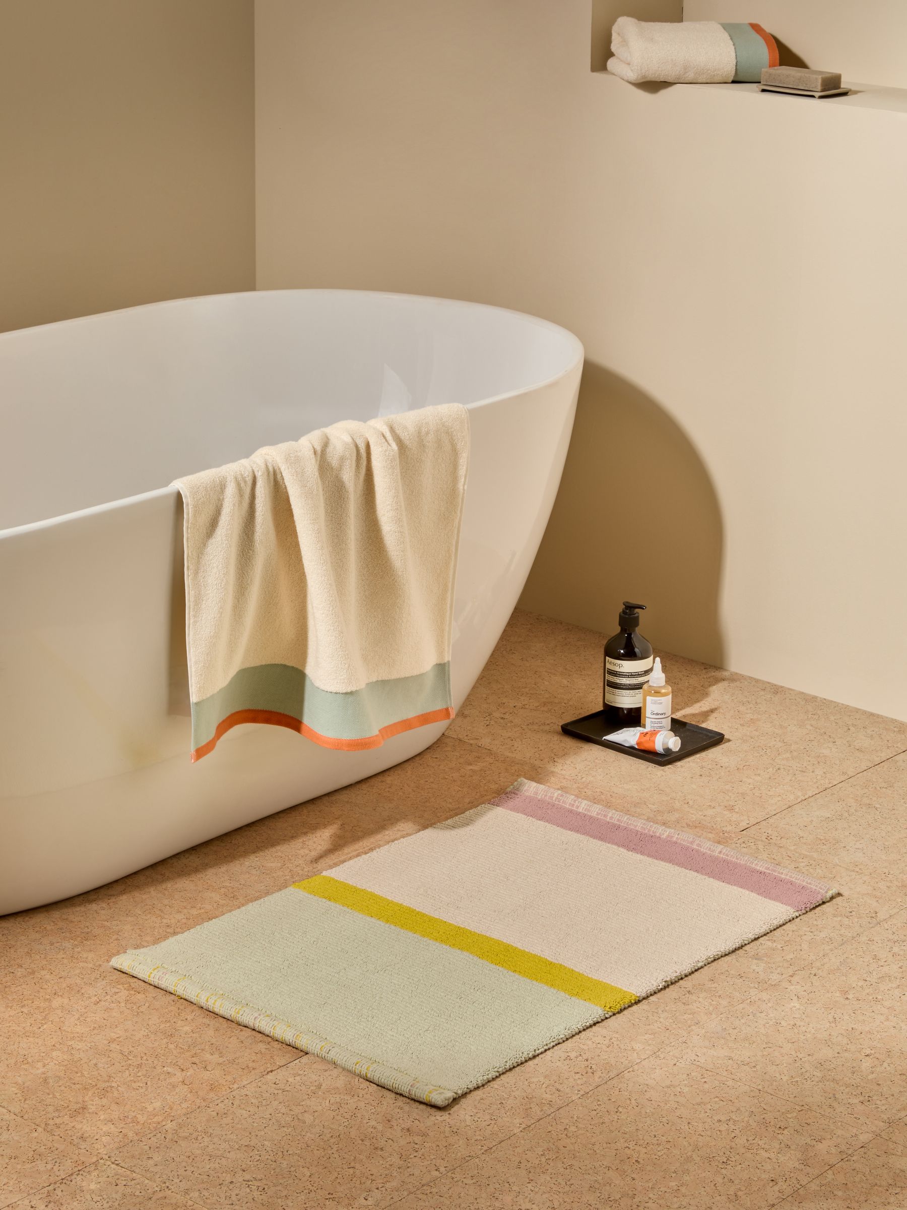 Jutta 100% Cotton Woven Bath Mat in Multi - Image 1 of 4