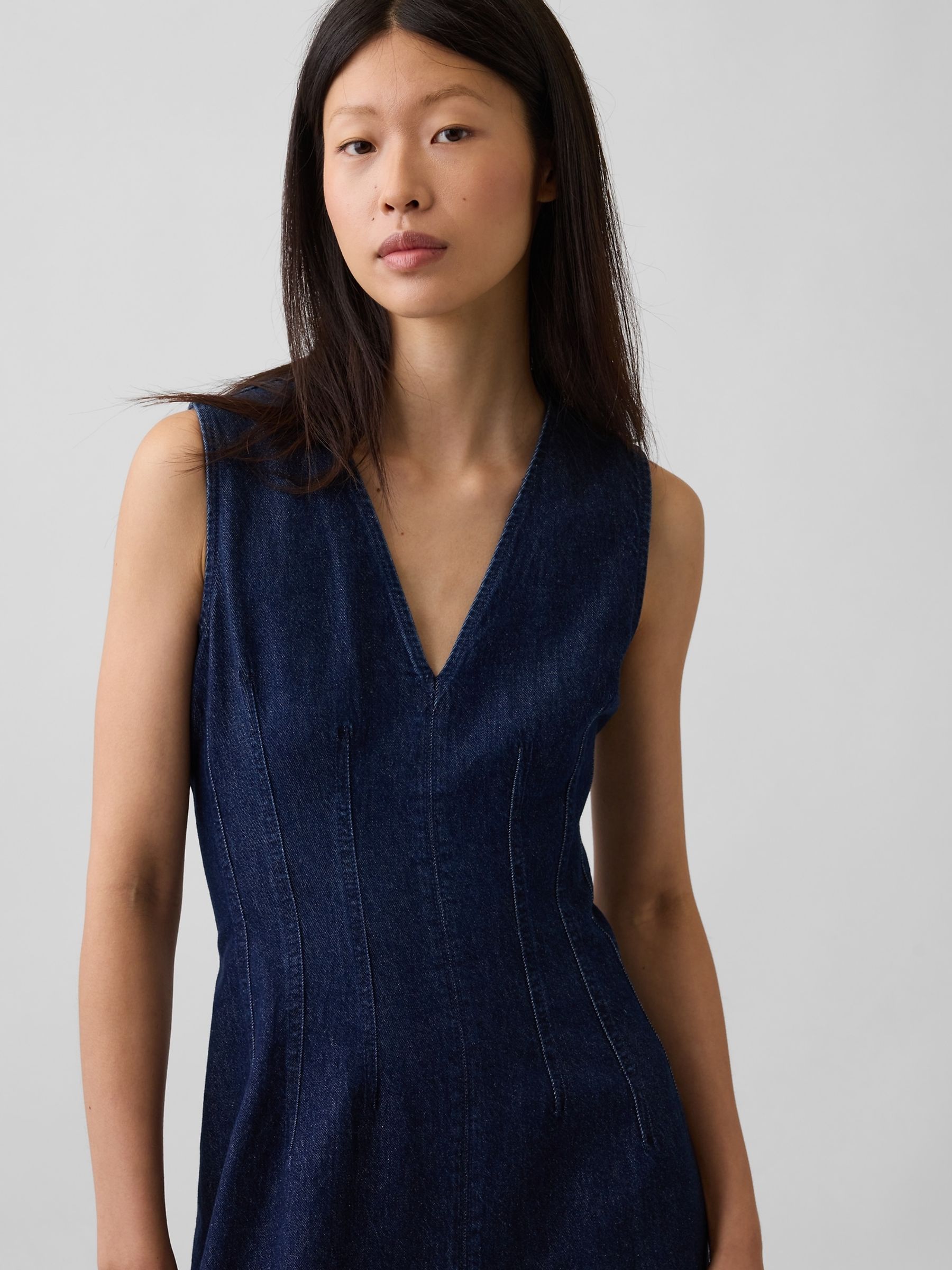 Dark Wash Denim V-Neck Maxi Dress - Image 4 of 4