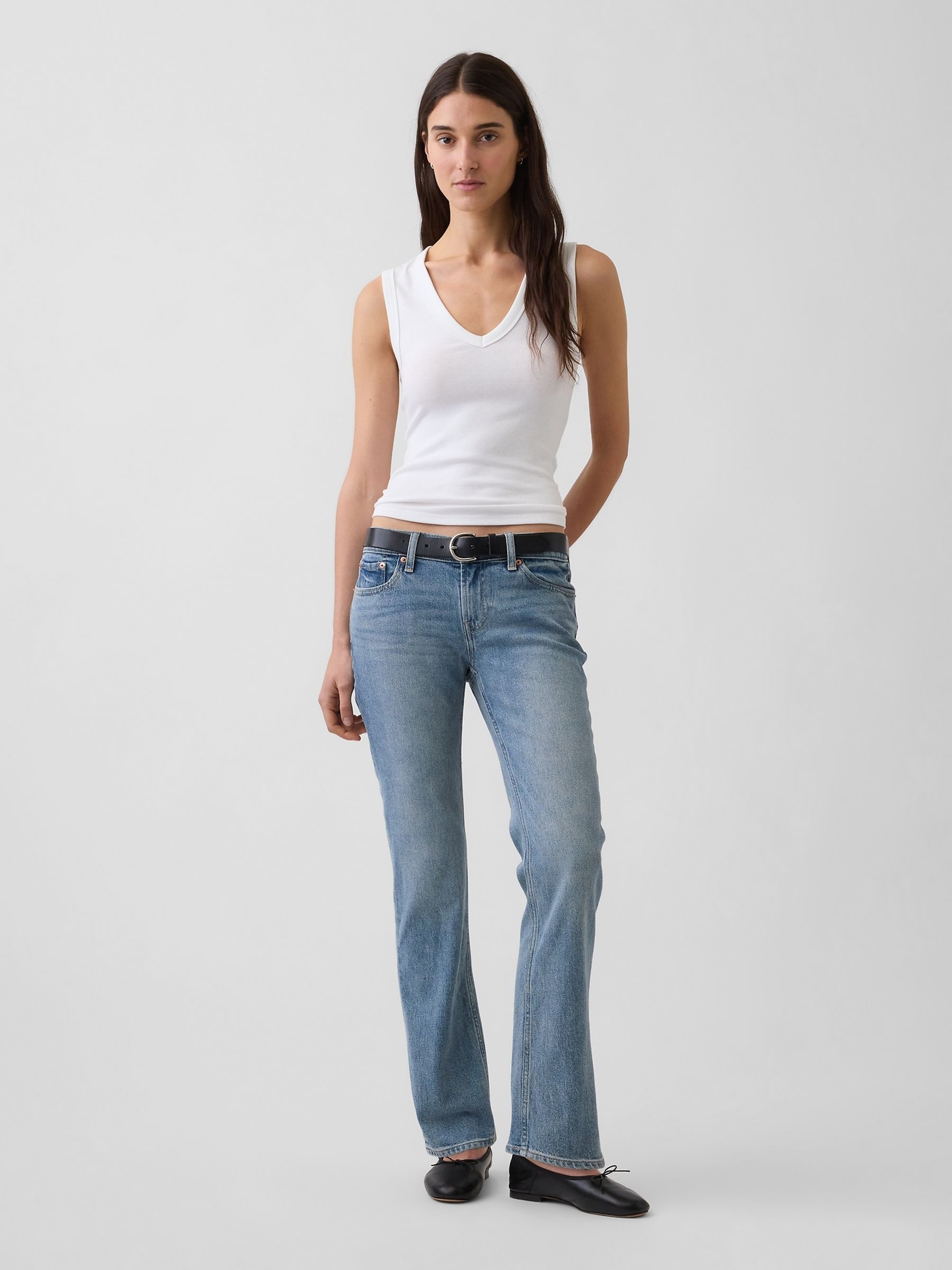 Medium Wash Low Rise '90s Slim Straight Jeans - Image 4 of 6