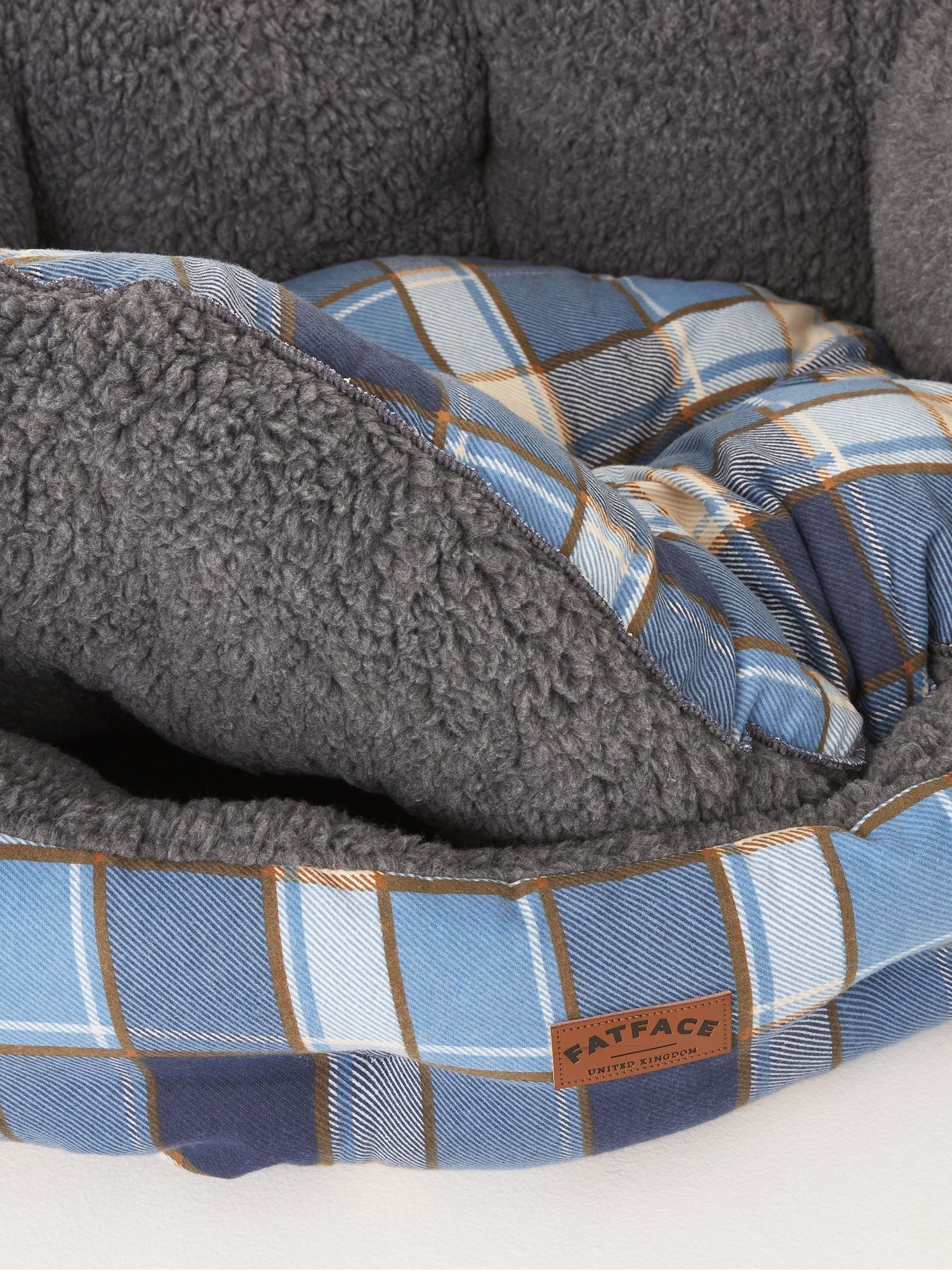 Blue 45cm Check Pet Bed - Image 3 of 4