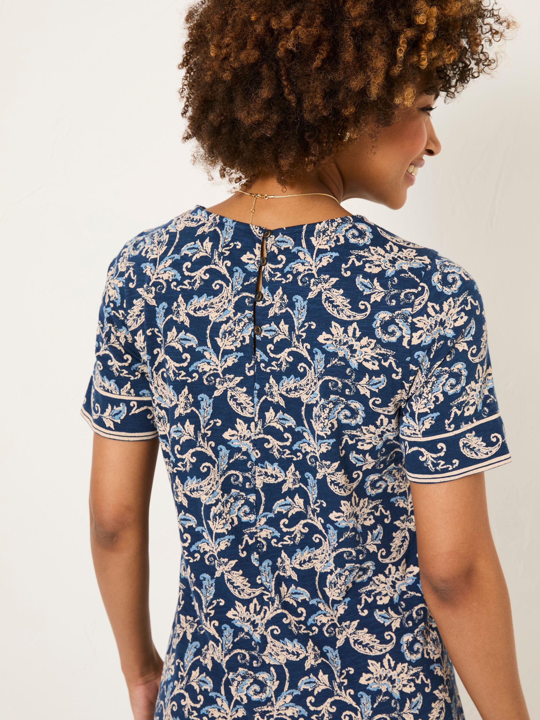 Simone Blue Paisley Short Sleeve Jersey Dress - Image 3 of 10