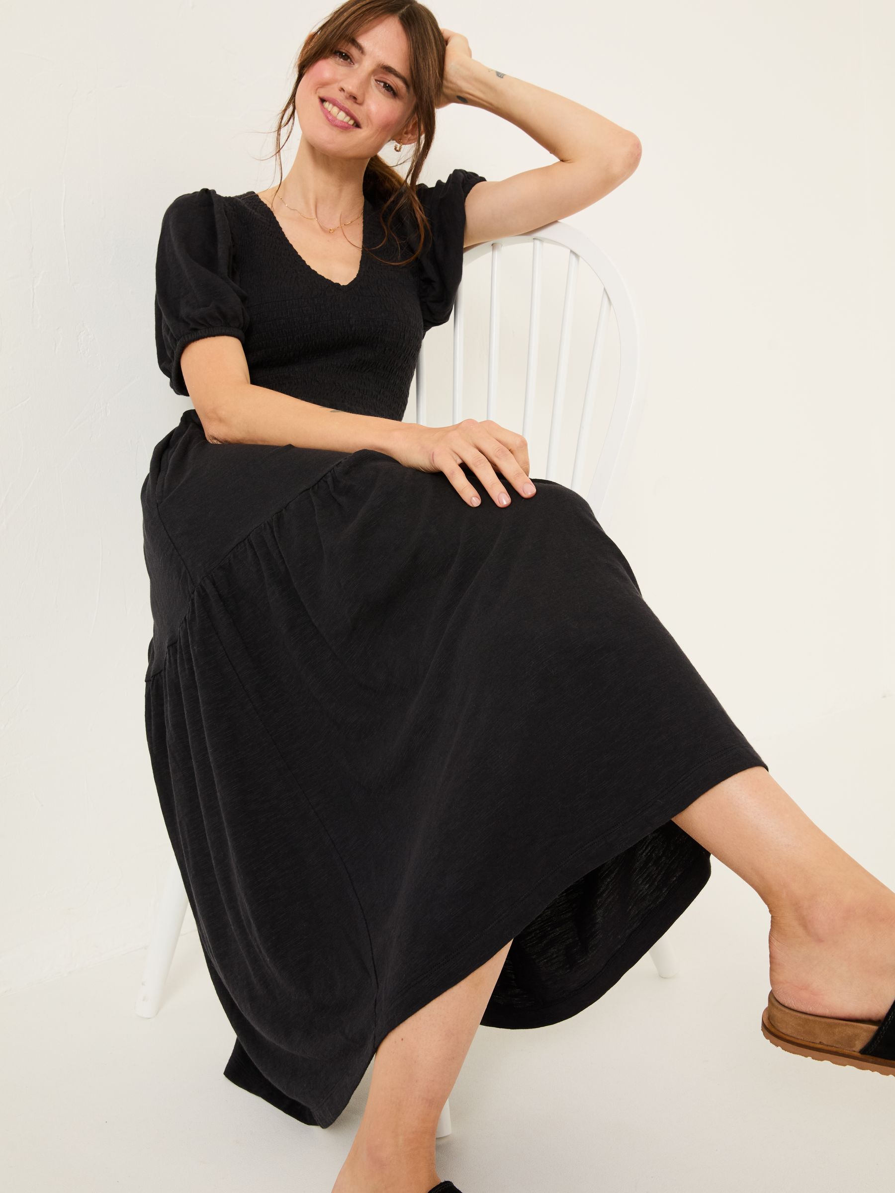 Danielle Black Detail Floral Midi Dress - Image 3 of 5