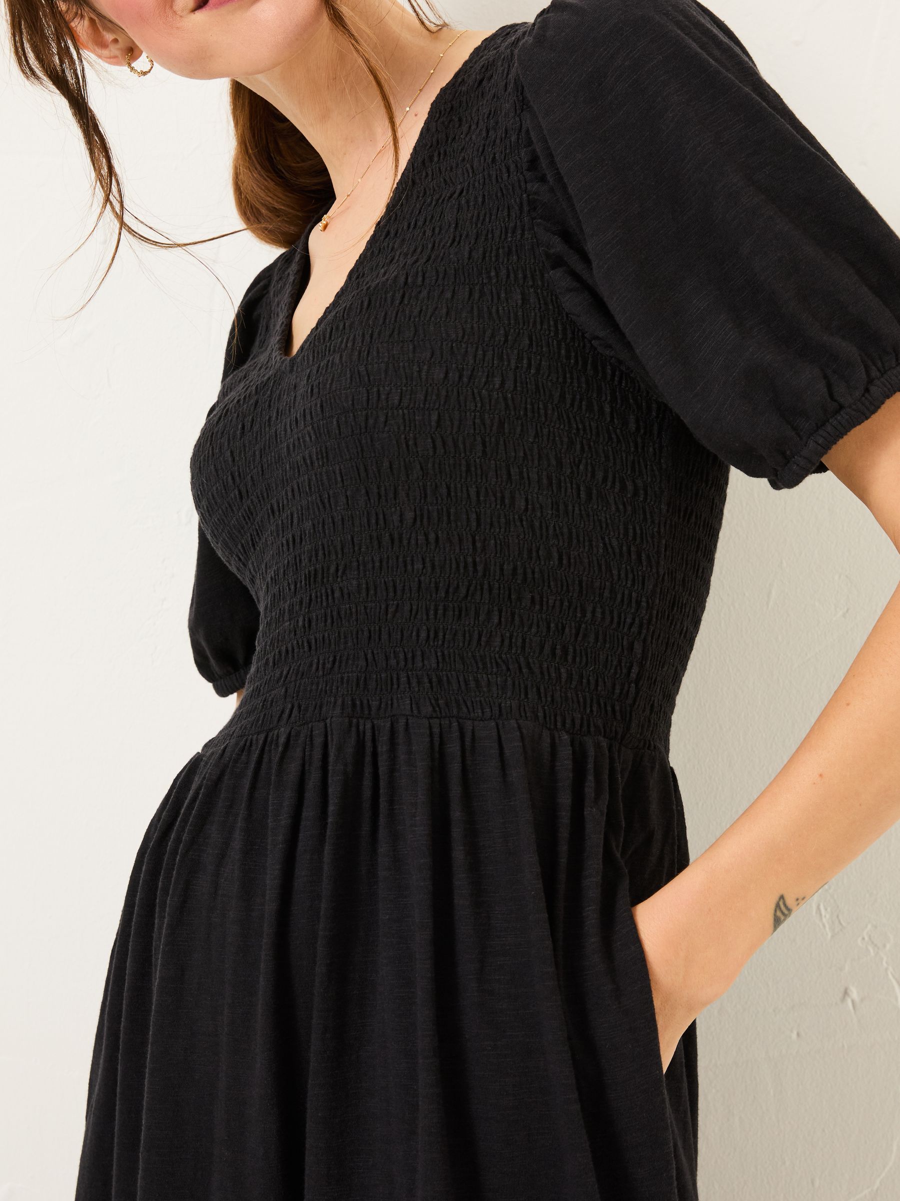 Danielle Black Detail Floral Midi Dress - Image 4 of 5