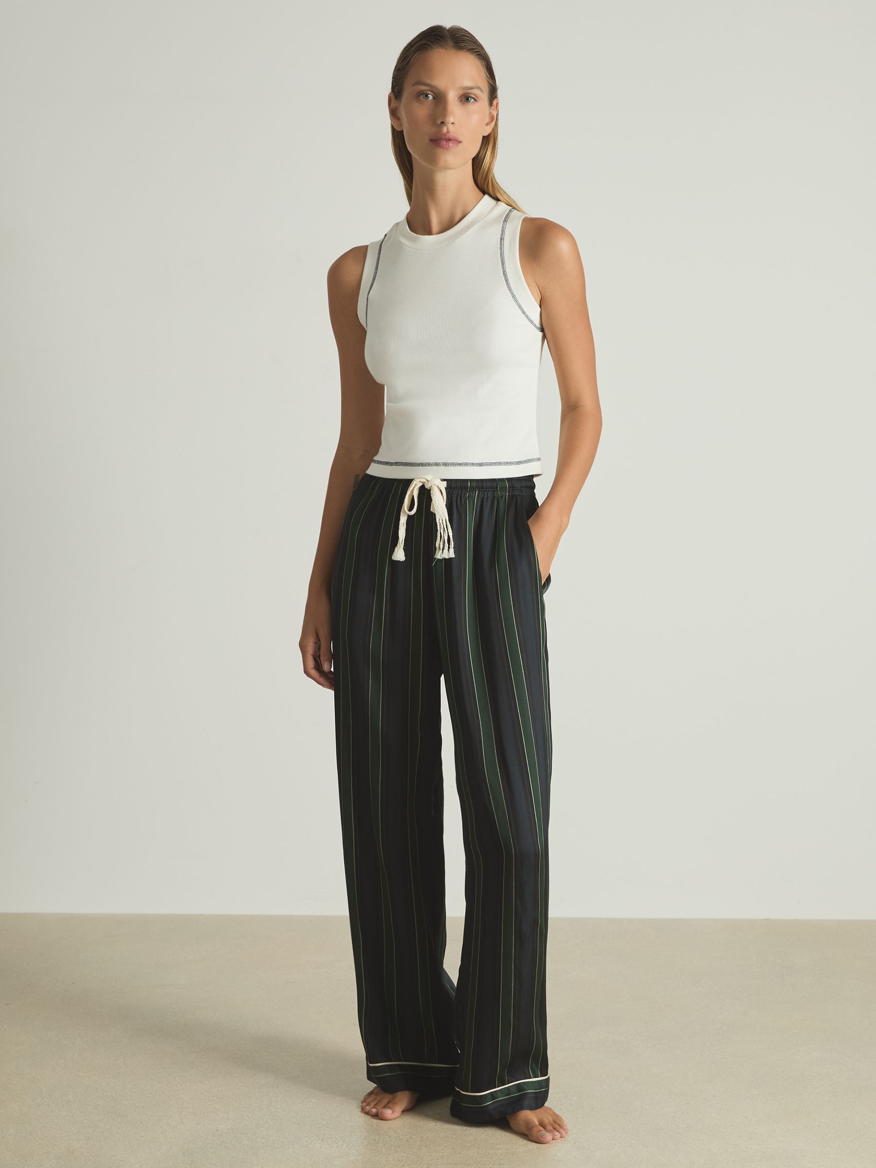 Cotton With Stretch Contrast-Stitch Vest in Ivory/Navy - Image 3 of 6
