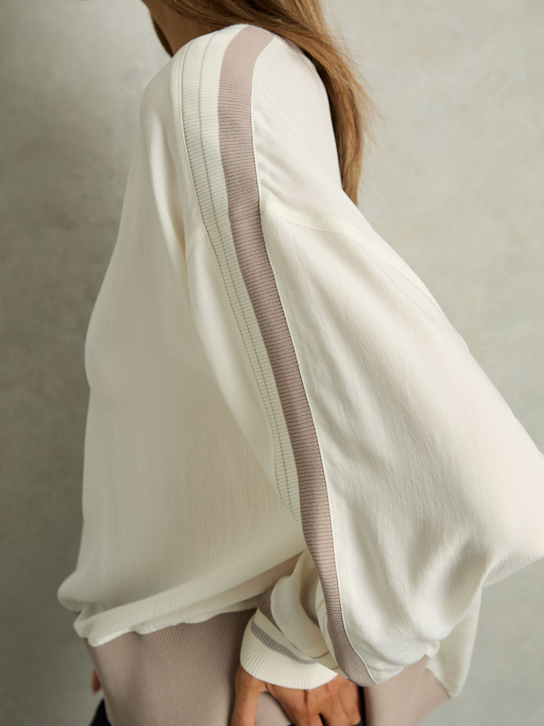 Lyocell Woven Contrast-Trim Top in Neutral - image 4