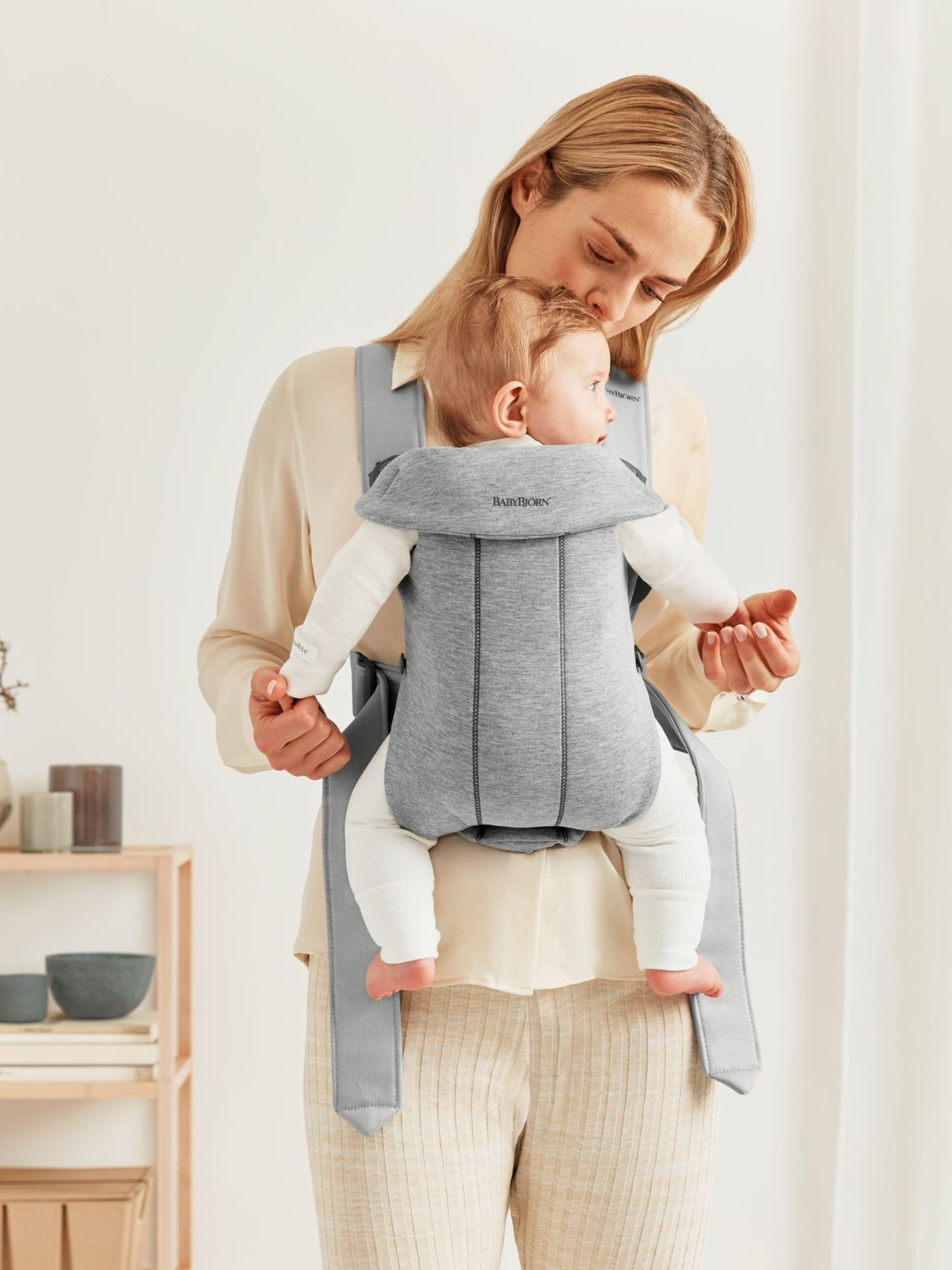 BabyBjörn Light Grey Baby Carrier Mini Woven - Image 2 of 6