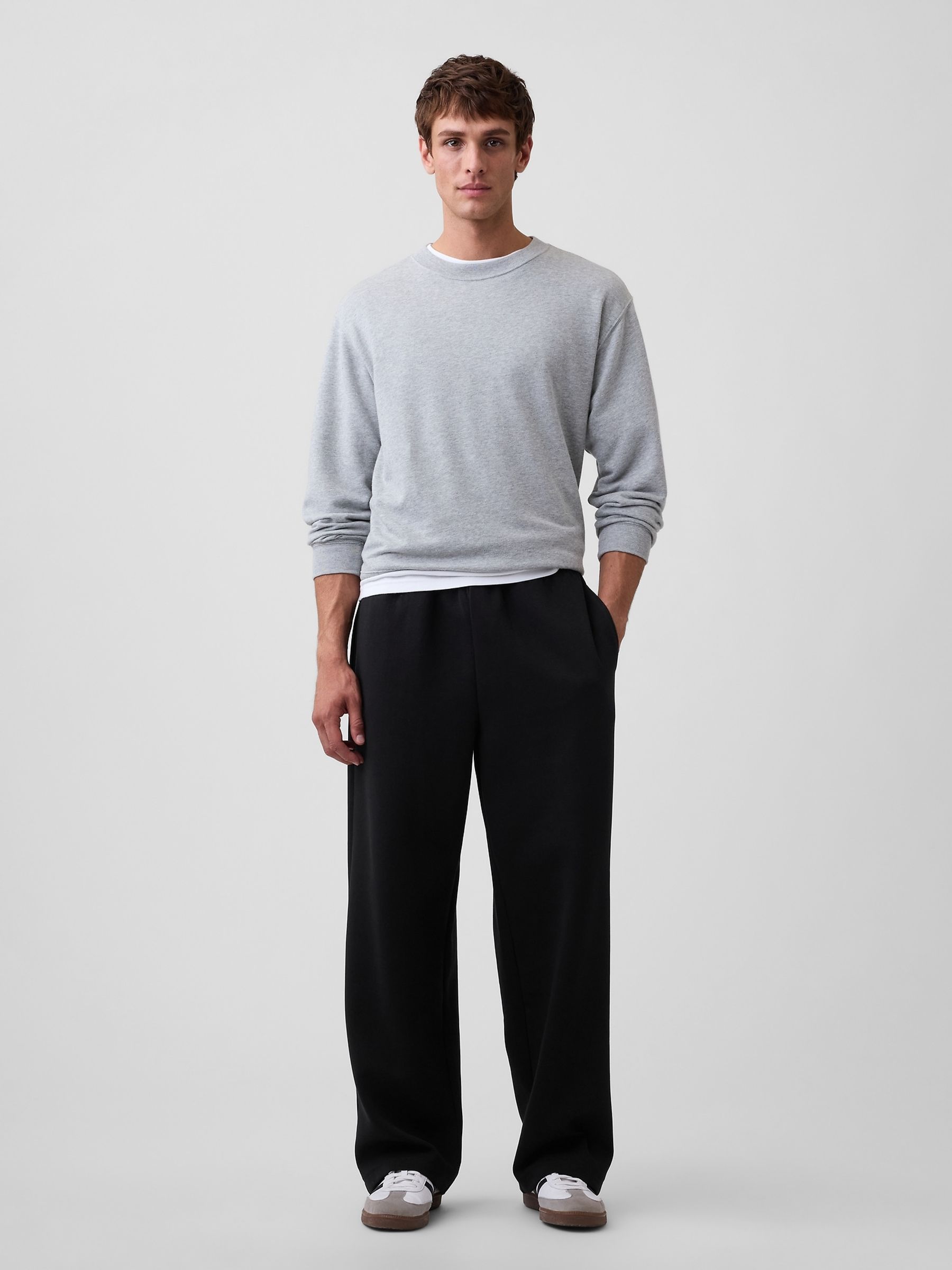 Black GapFit Baggy Joggers - Image 2 of 4