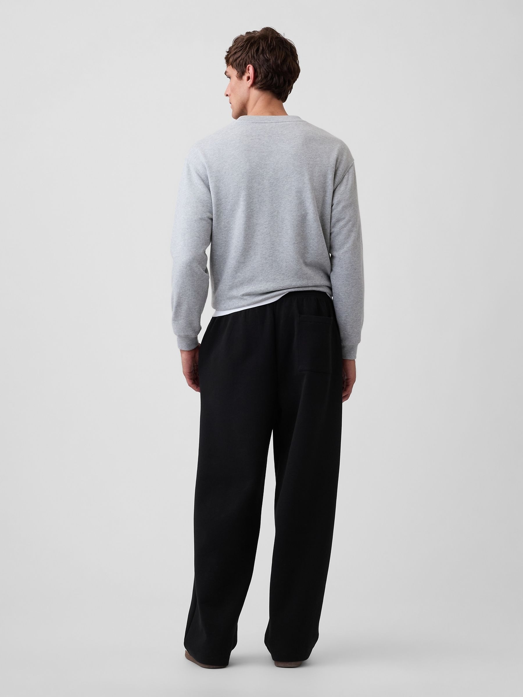 Black GapFit Baggy Joggers - Image 3 of 4