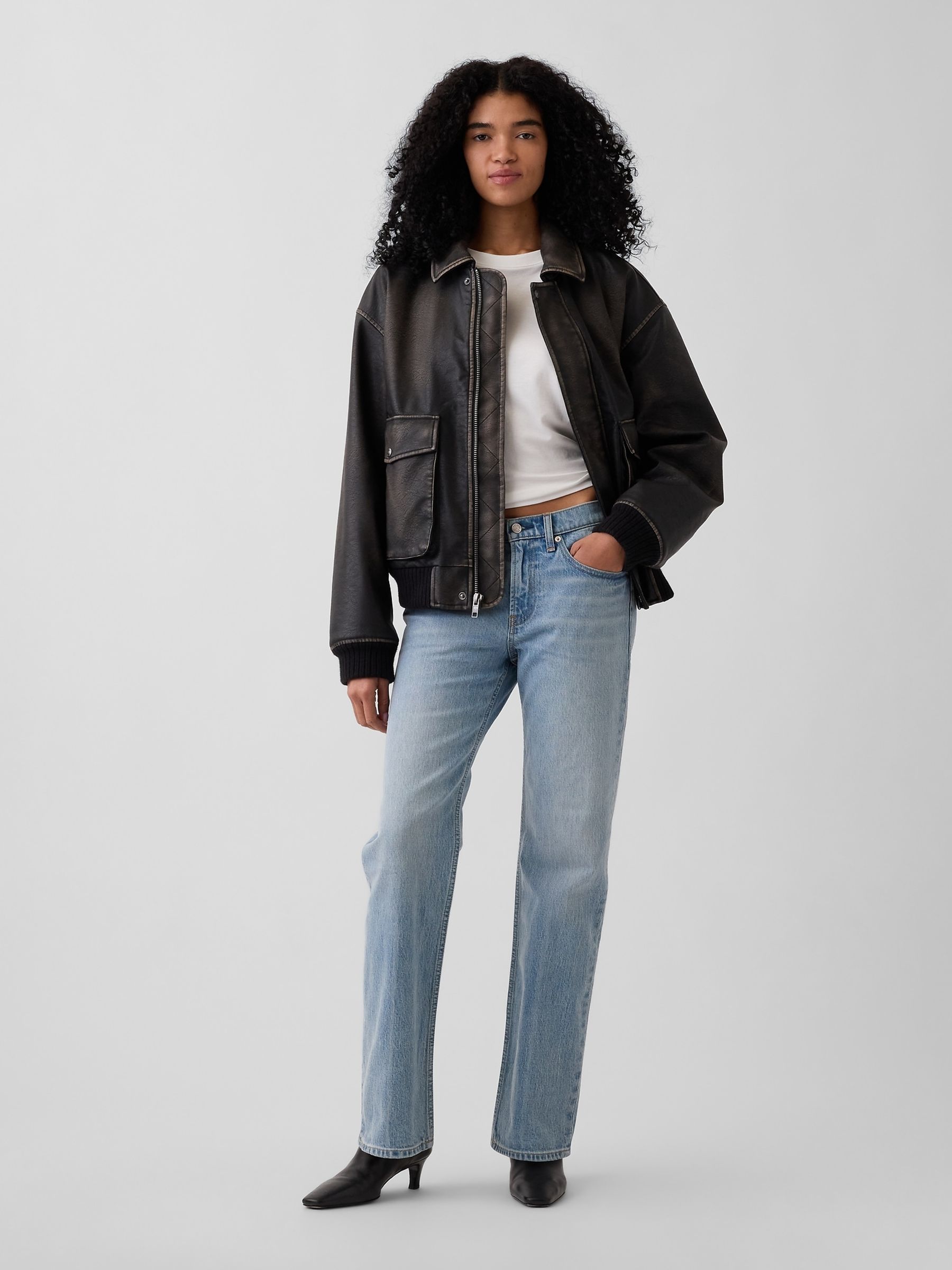 Light Wash Mid Rise Relaxed Straight Jeans - Image 4 of 5