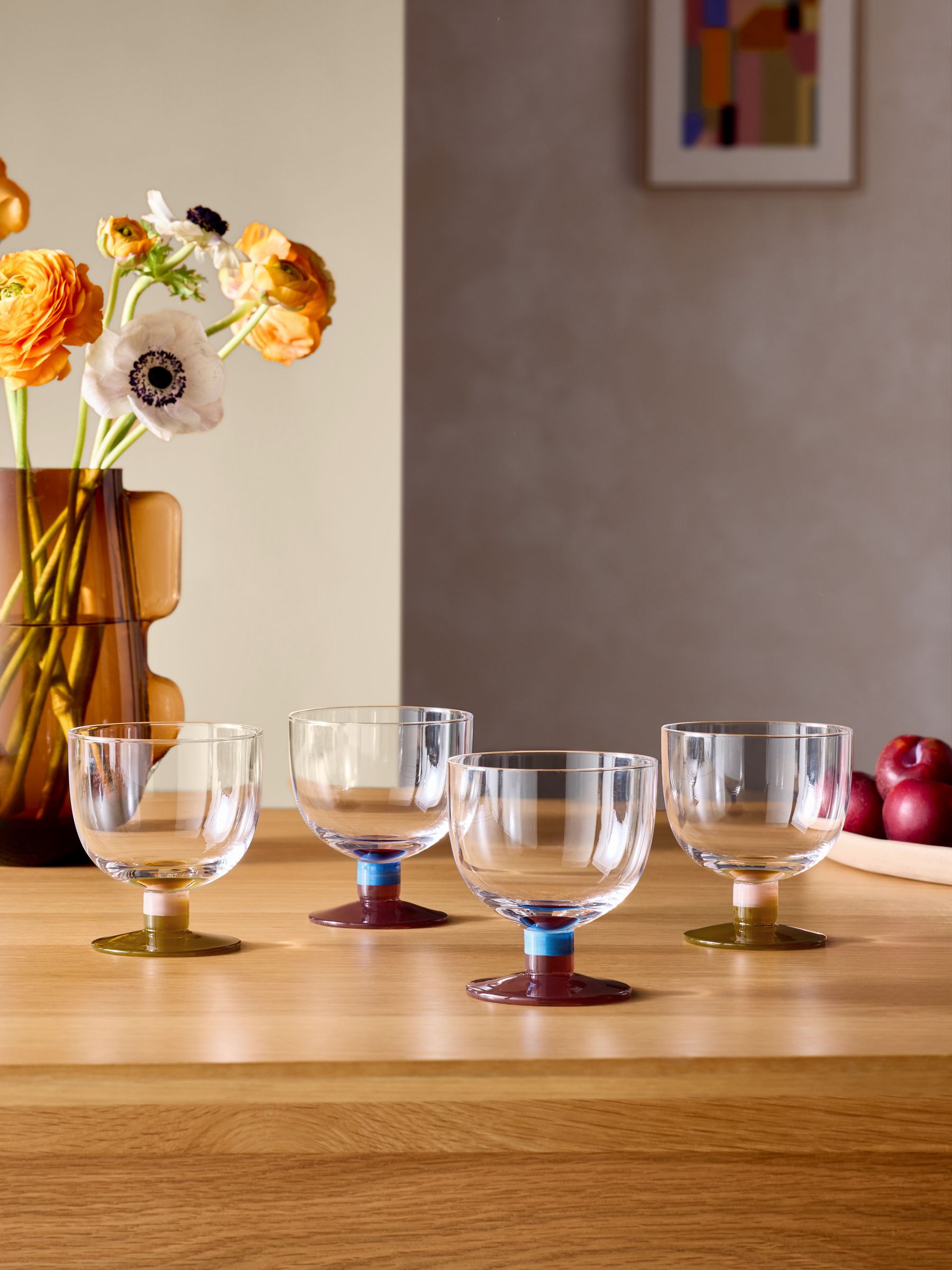 Set of 4 Cally Wine Glasses in Multi