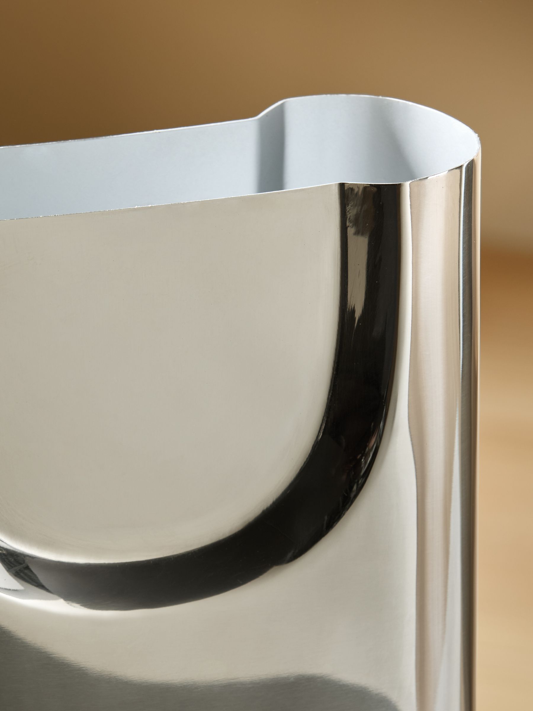 Juro Stainless Steel Vase in Chrome - Image 3 of 4