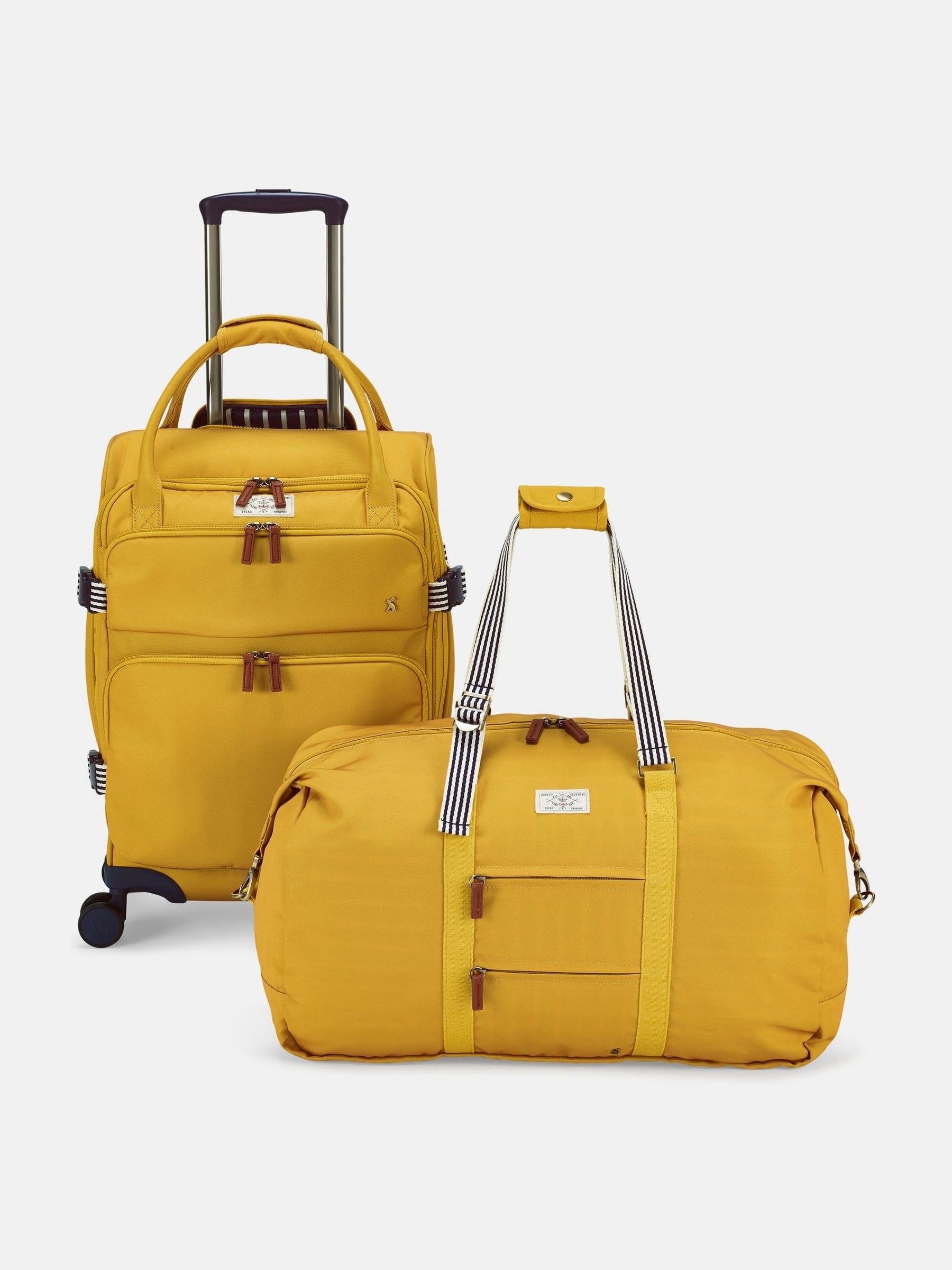 Coast Antique Gold Cabin 4 Wheel Soft Suitcase - Image 8 of 10