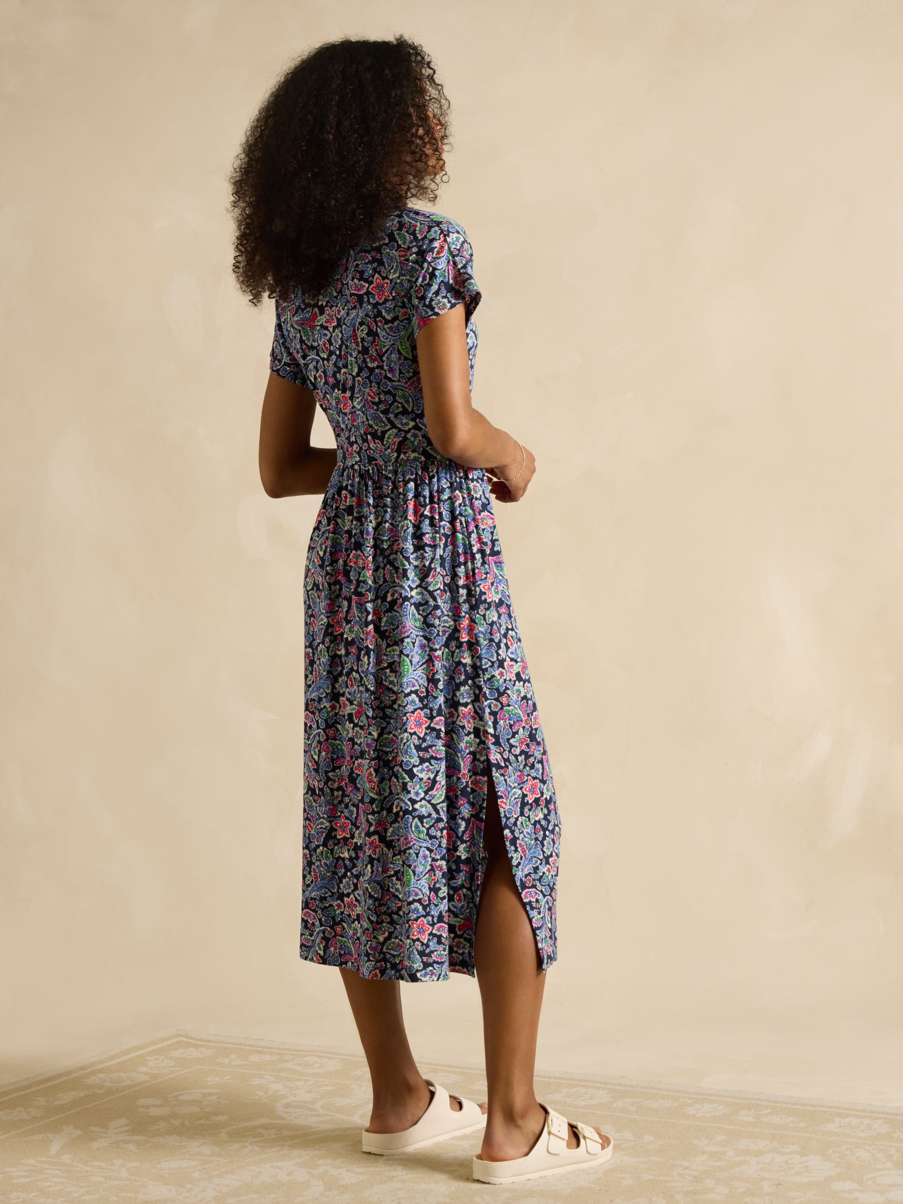 美品　ajew iPhoneXR.11 /navy dress NYLON Nia Navy V-Neck Dress | Joules