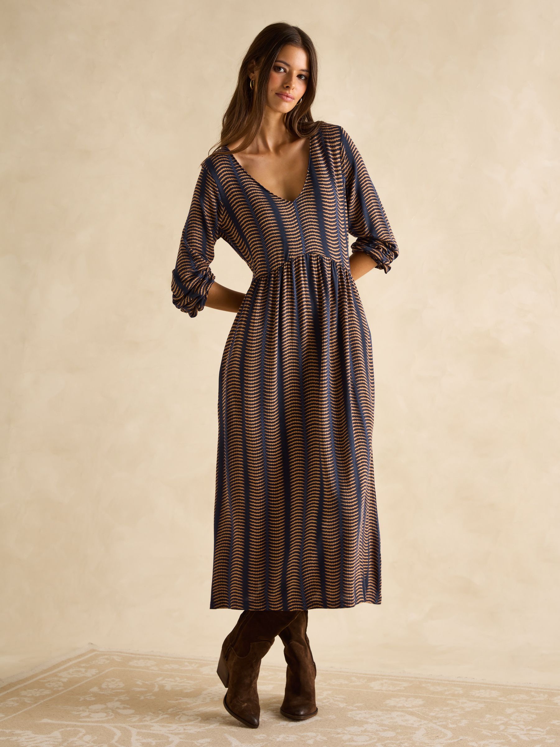 Nia Navy Blue & Tan V-Neck Long Sleeve Midaxi Dress - Image 1 of 6