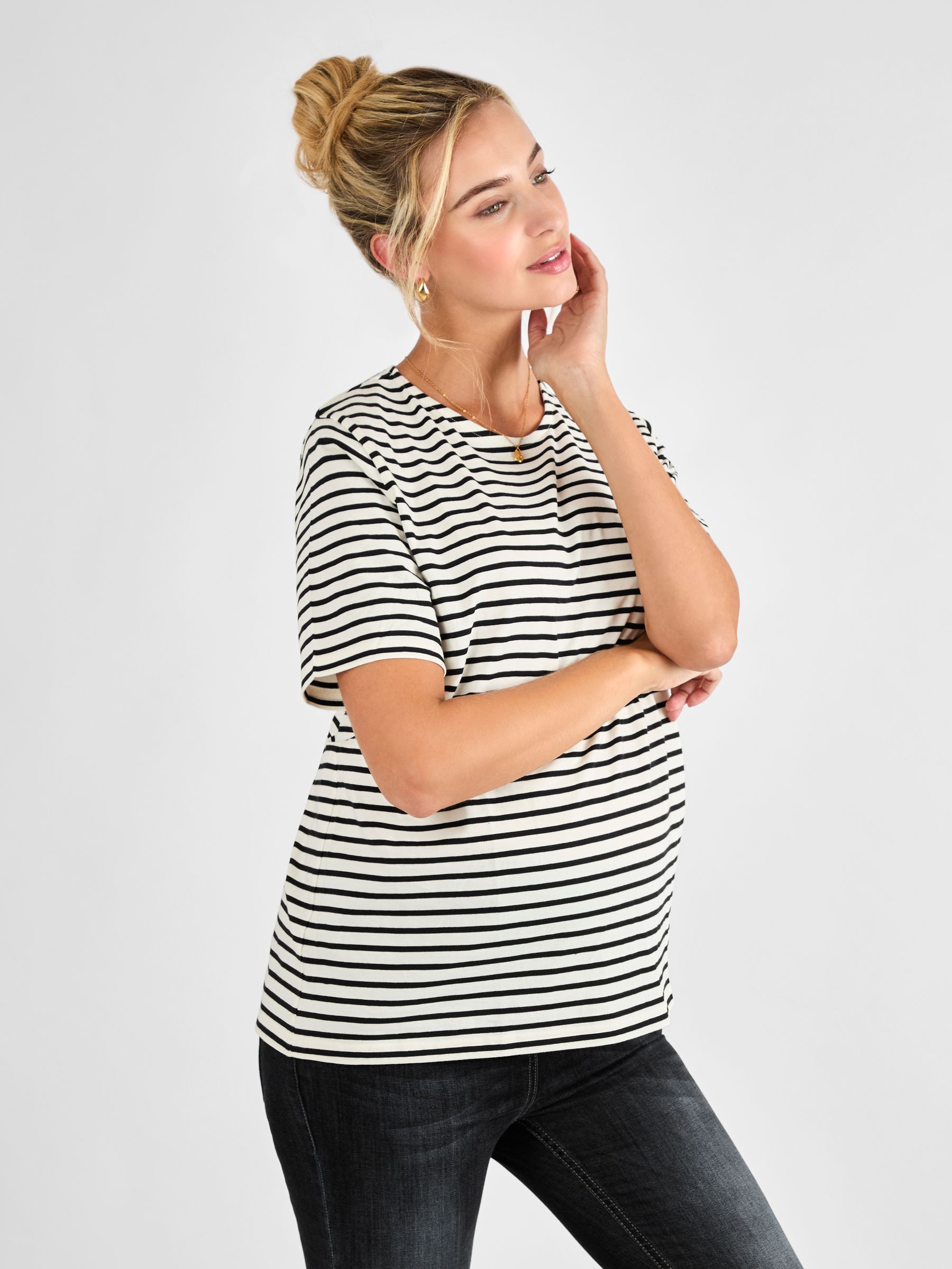 Black Oversized Boyfriend Maternity T-Shirt - Image 1 of 4