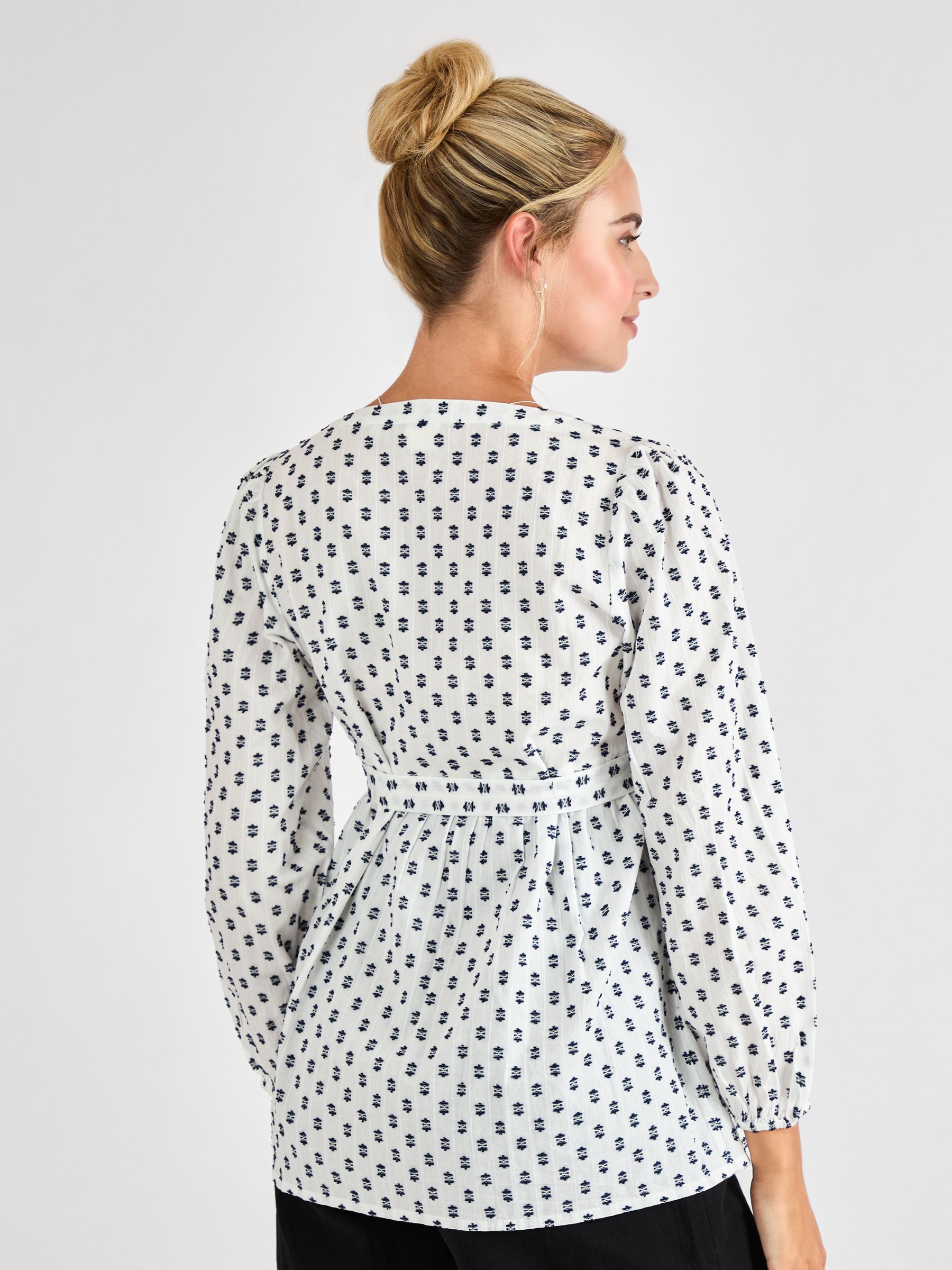 Cream Tufted Long Sleeve Maternity 100% Cotton Blouse - Image 3 of 5
