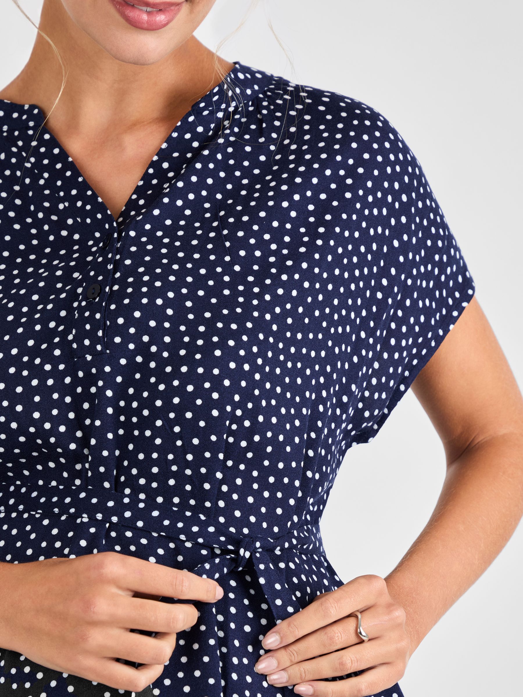 Navy Printed Sleeveless Maternity Blouse - Image 4 of 4