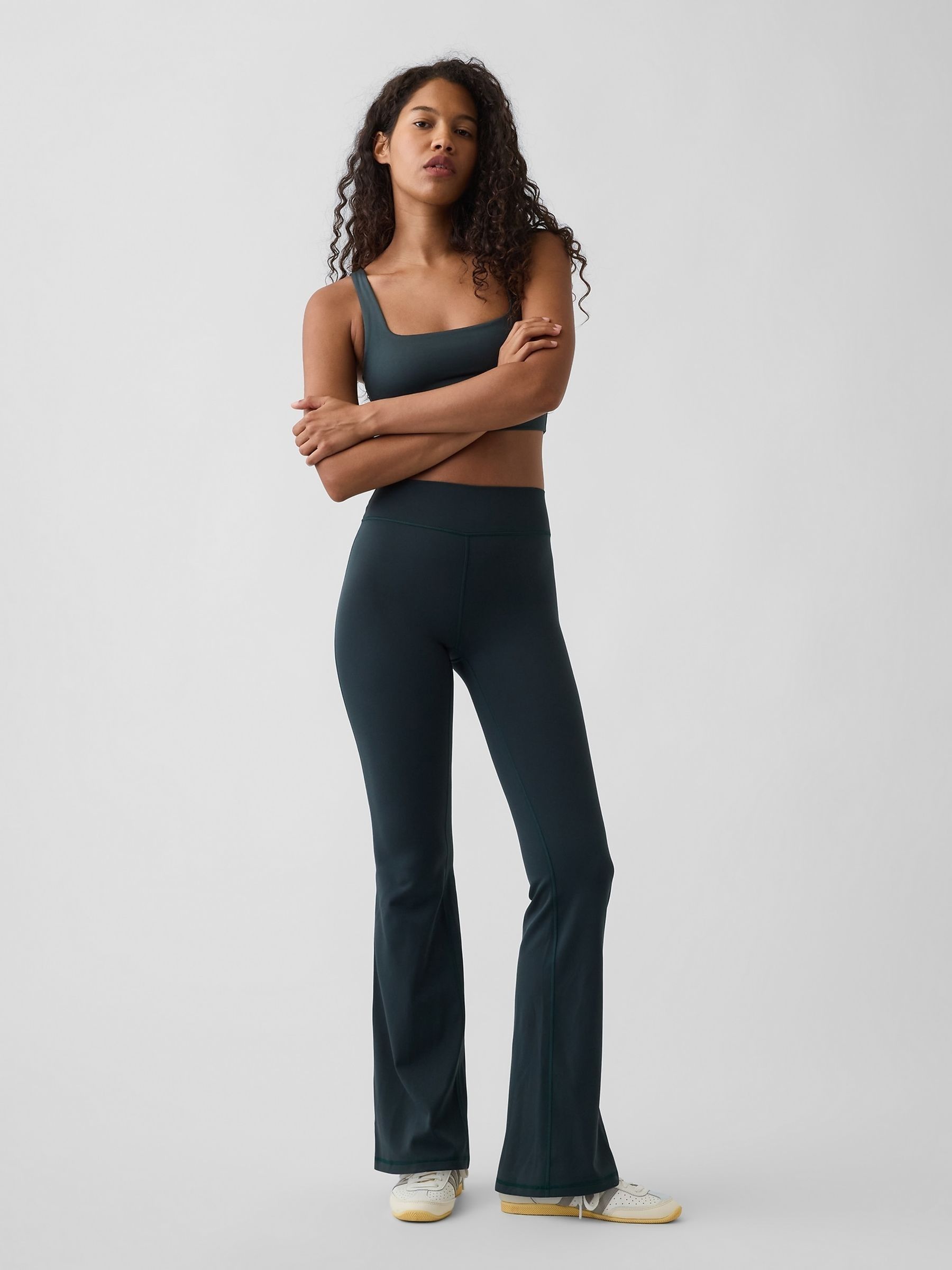 Green GapFit Smooth High Waisted Bootleg Leggings - Image 5 of 5