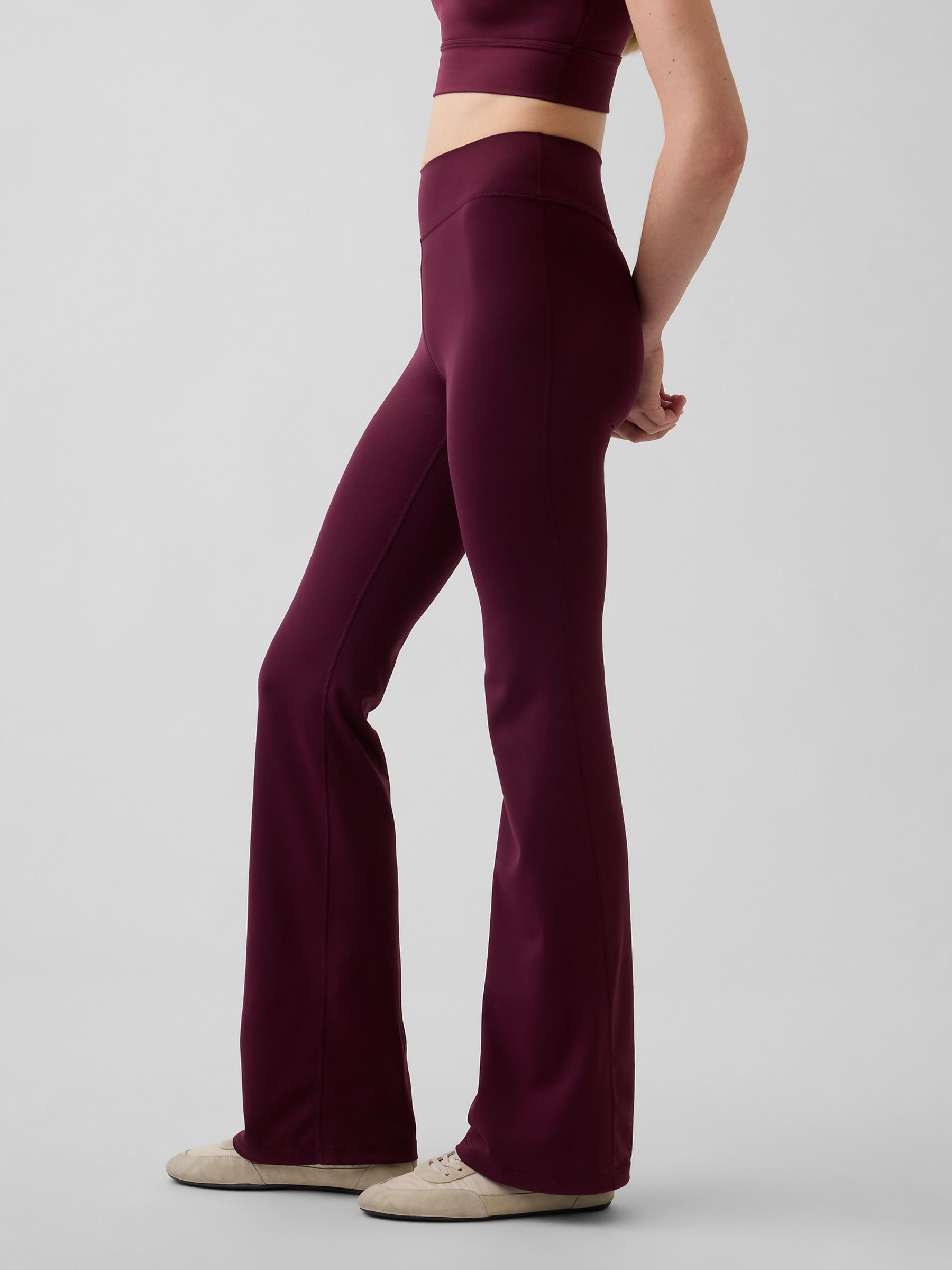 Burgundy GapFit Smooth High Waisted Bootleg Leggings - Image 3 of 3
