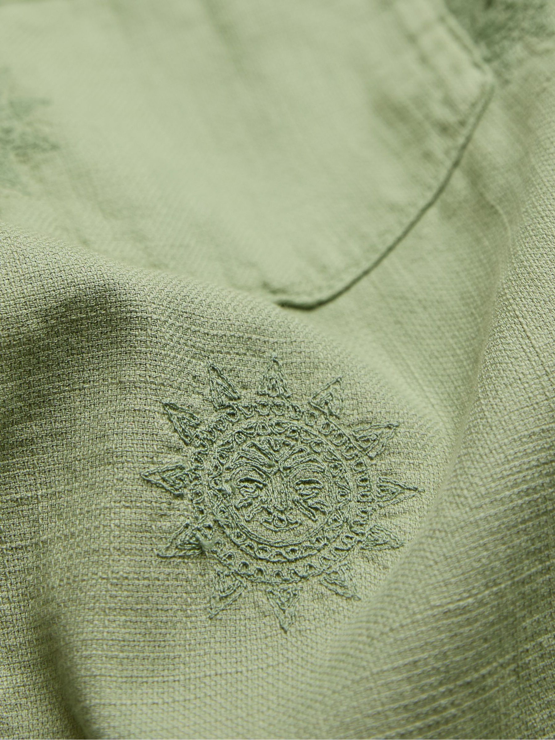 Green Short Sleeve Sun Embroidered Shirt - Image 7 of 7