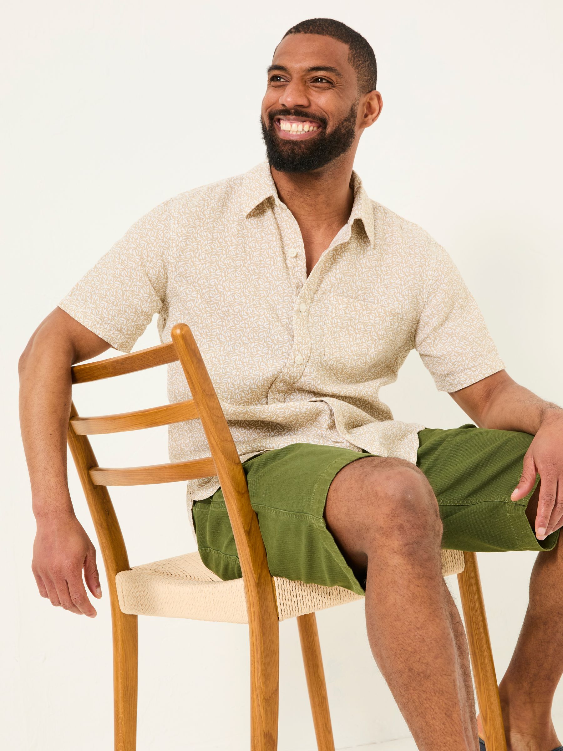 Natural Short Sleeve Linen Leaf Print 100% Linen Shirt - Image 3 of 6