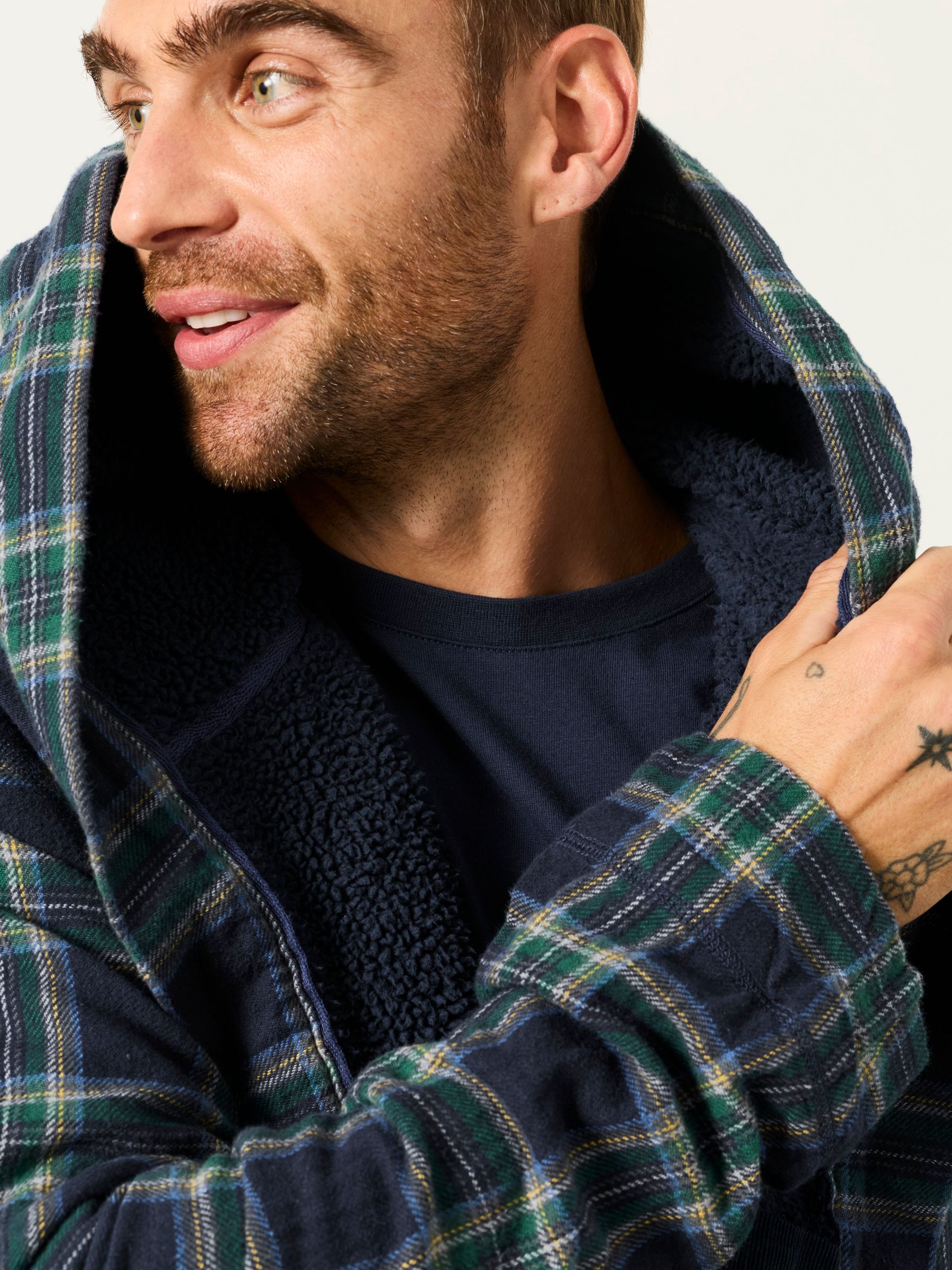 Kelty Blue Check Robe - Image 5 of 7