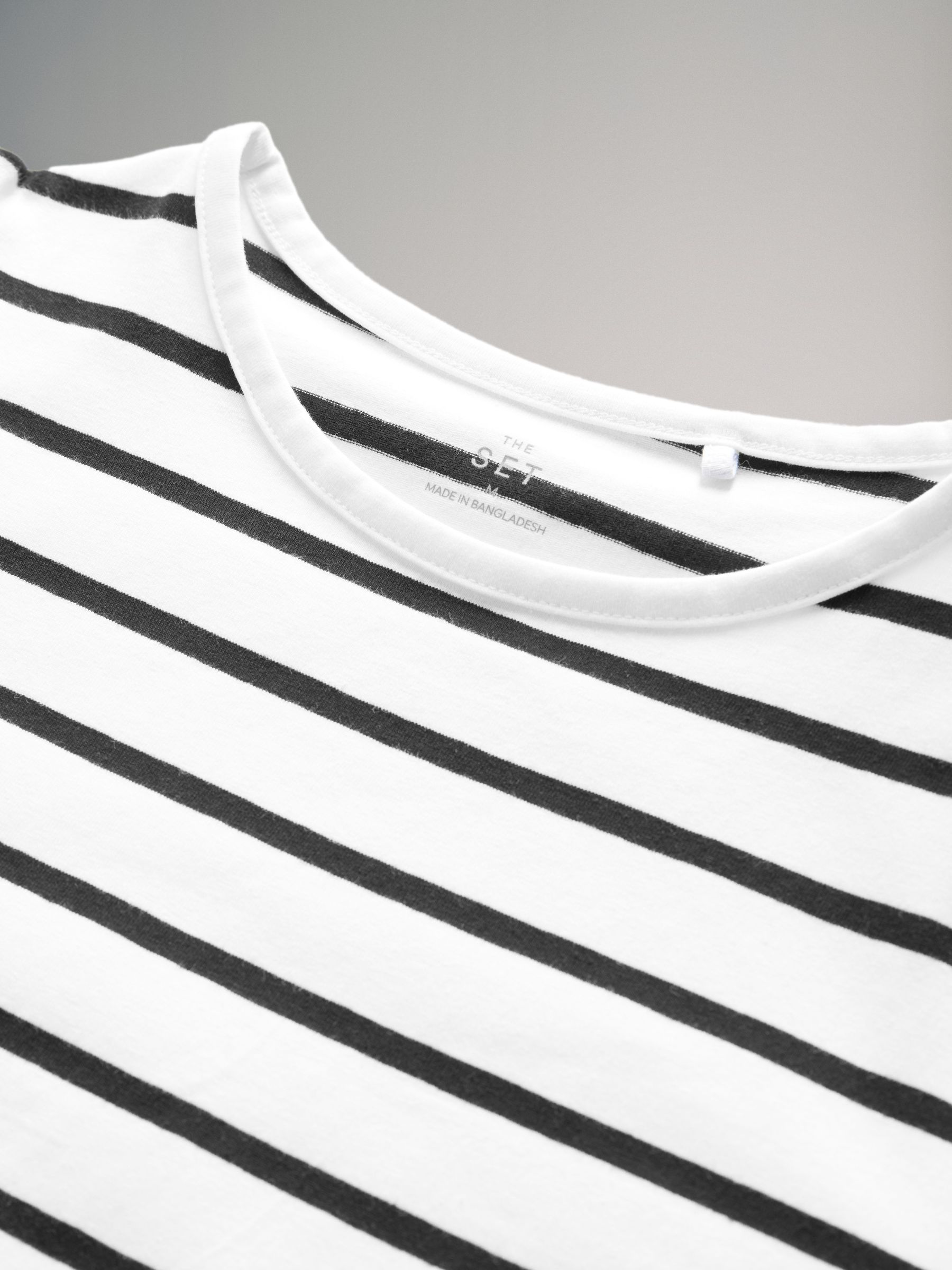 3 Pack Puff Sleeve T-Shirts - Image 6 of 6 3 Pack Puff Sleeve T-Shirts - Image 6 of 6
