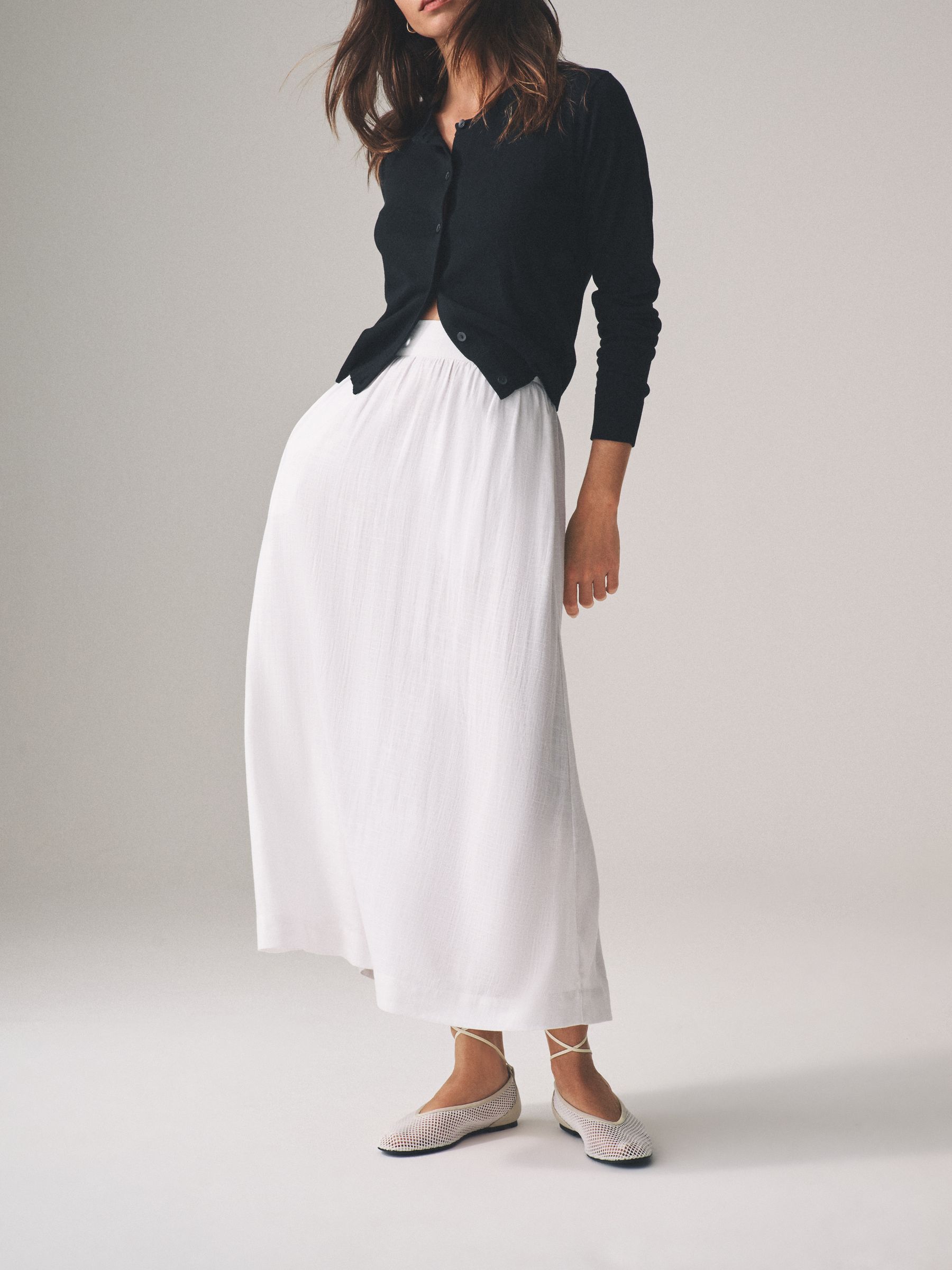 White/Black 2 Pack Pull On Maxi Skirts with Linen - Image 4 of 11