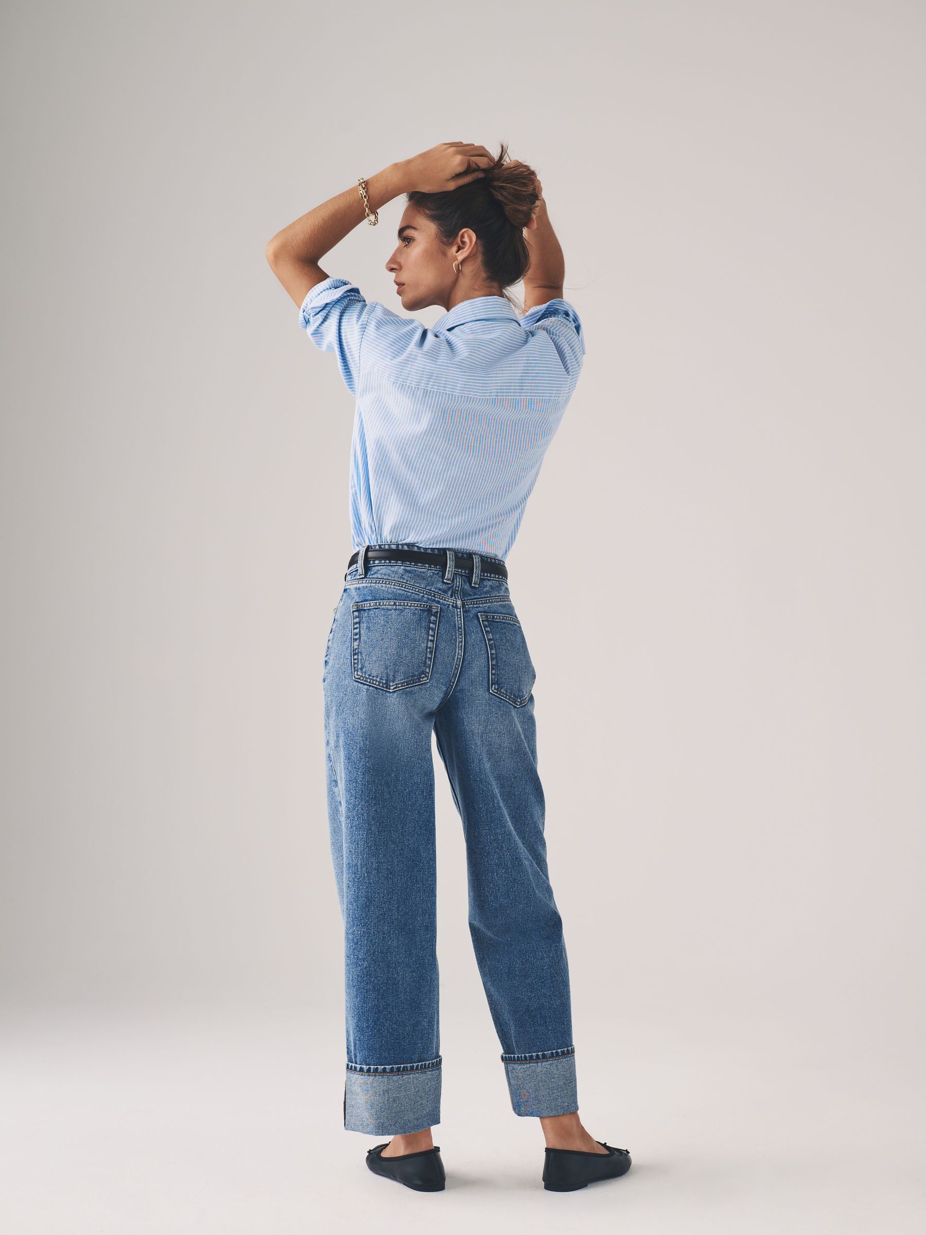 2 Pack Wide Leg Turn Up Hem Jeans - Image 3 of 11