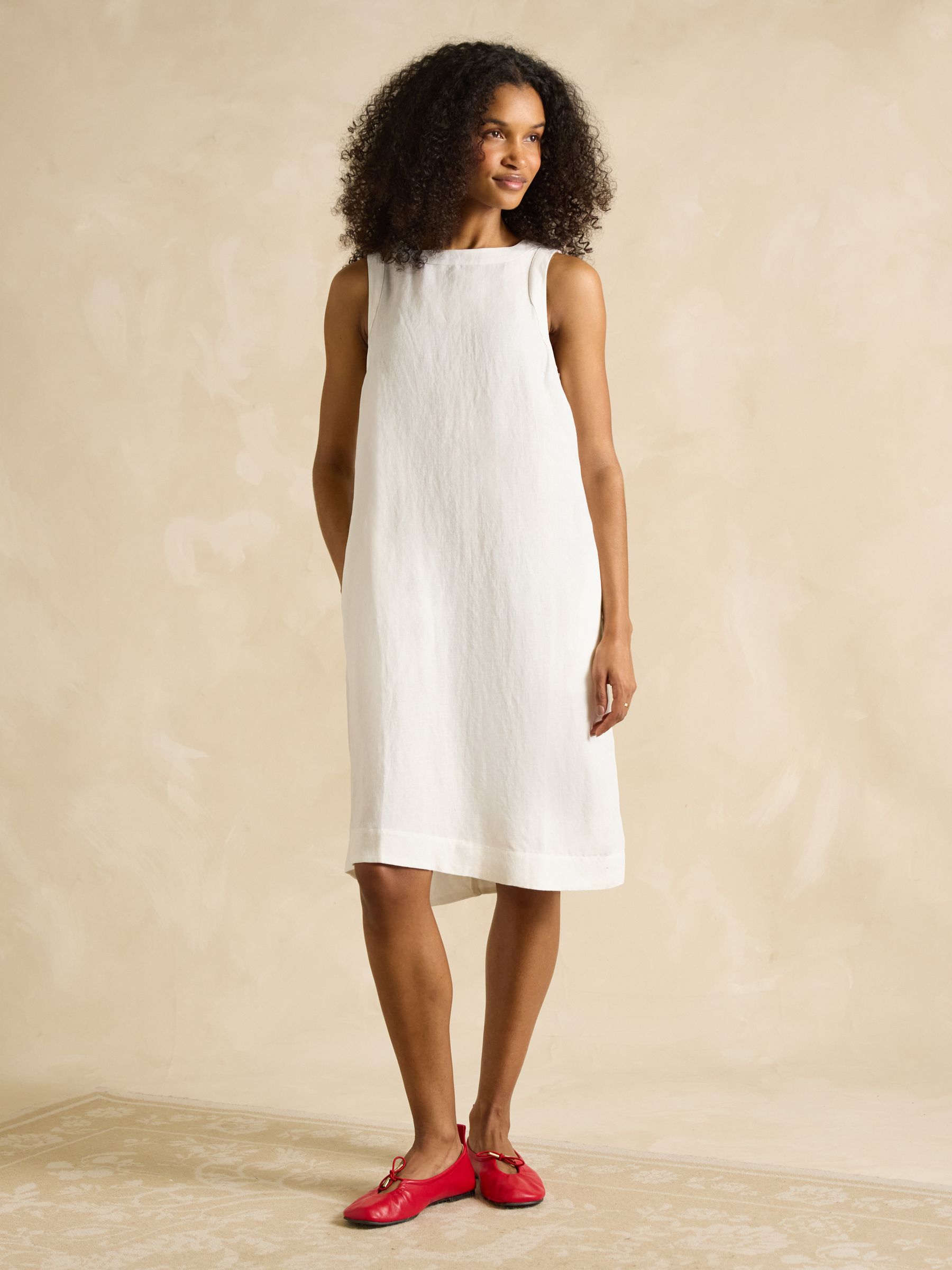 Delphine White Shift Dress With Linen - Image 4 of 7