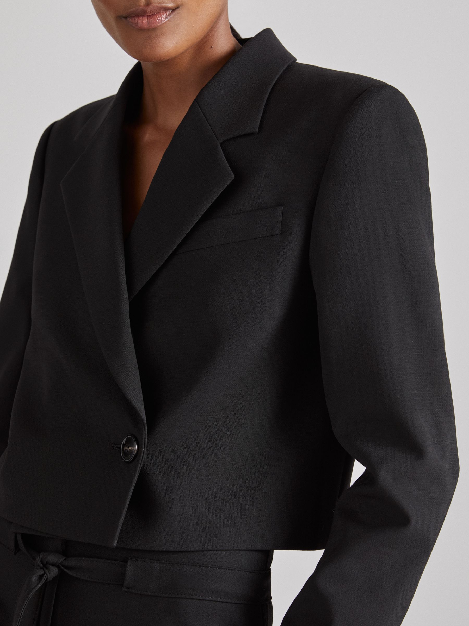 Atelier Cropped Blazer in Black - Image 4 of 6