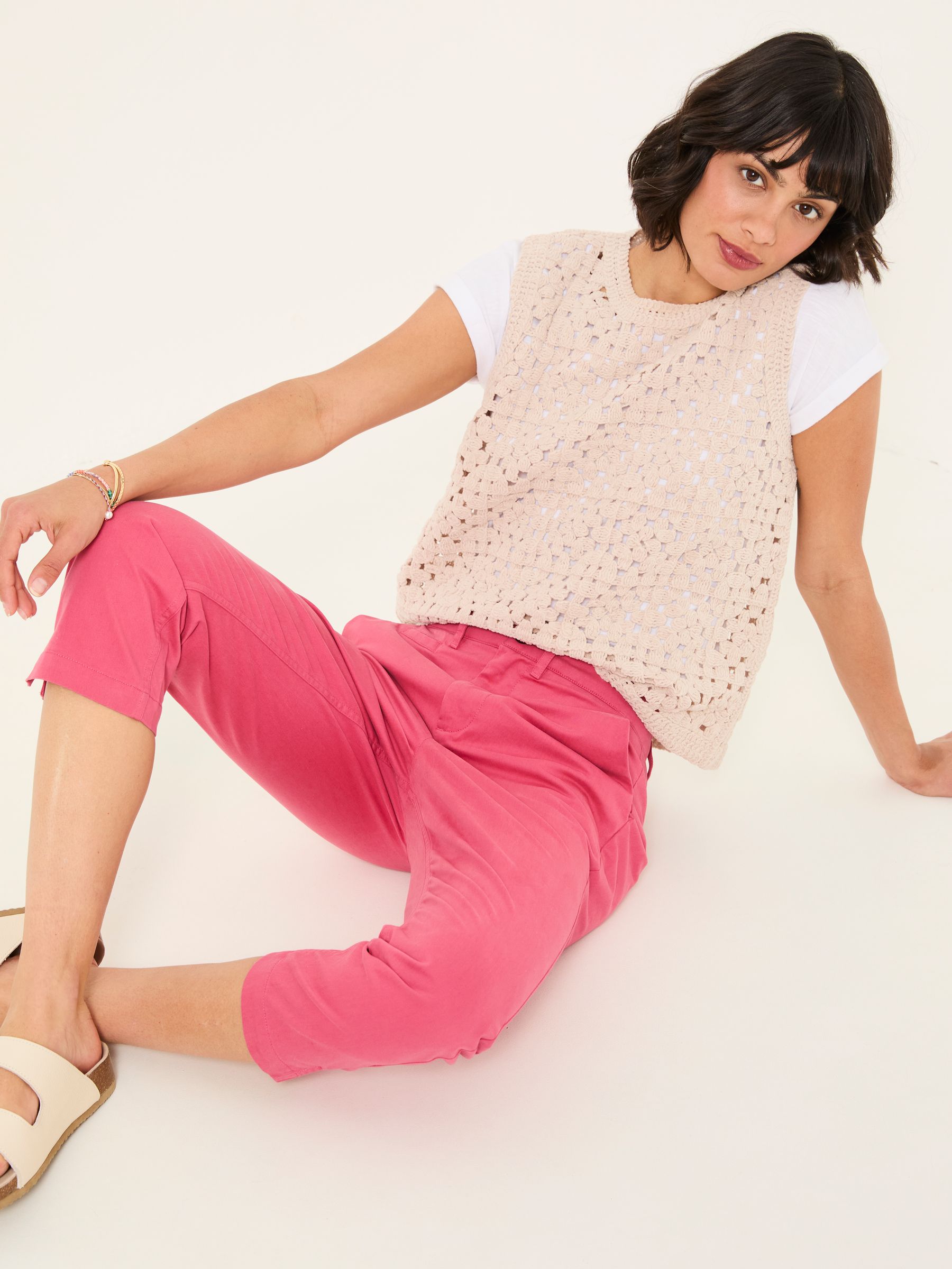 Farnham Pink Cropped Chino Trousers - Image 5 of 6
