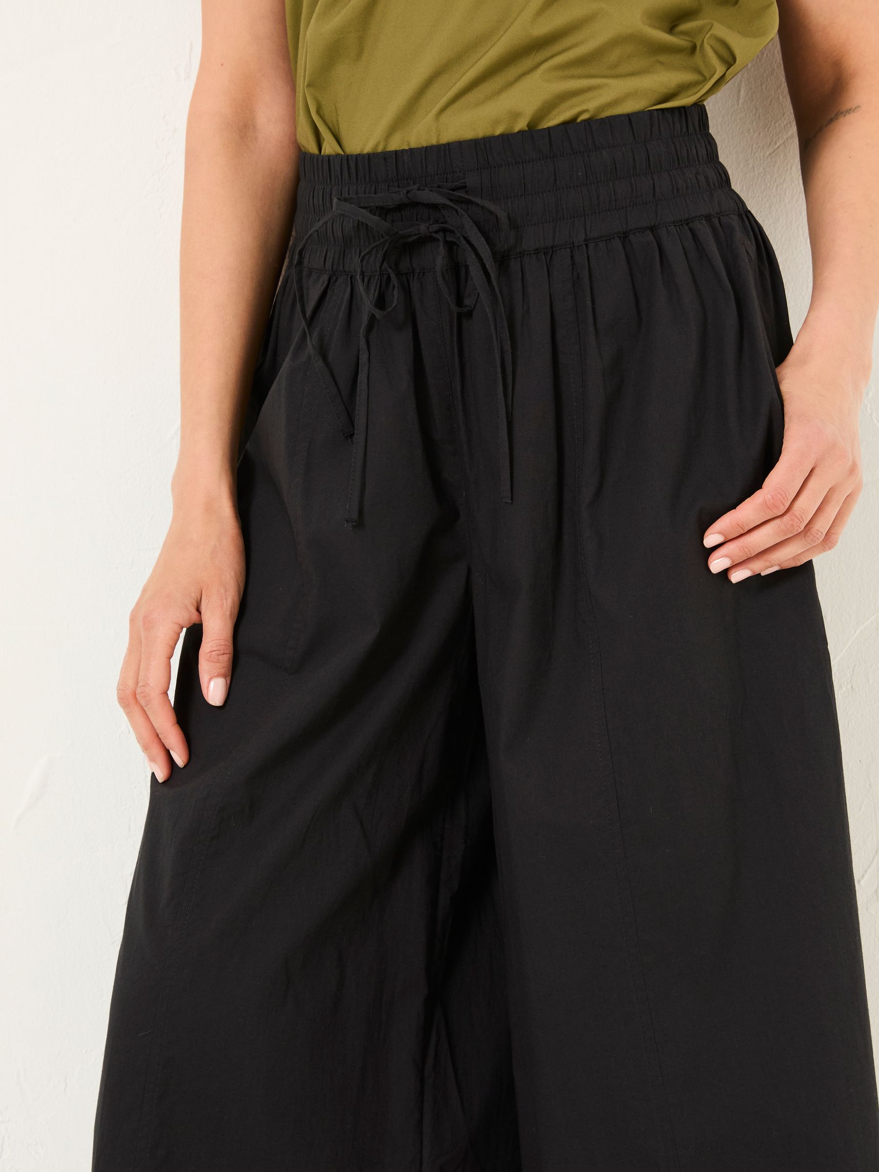 Aubrey Black Wide Leg Crop Trouser - Image 11 of 13