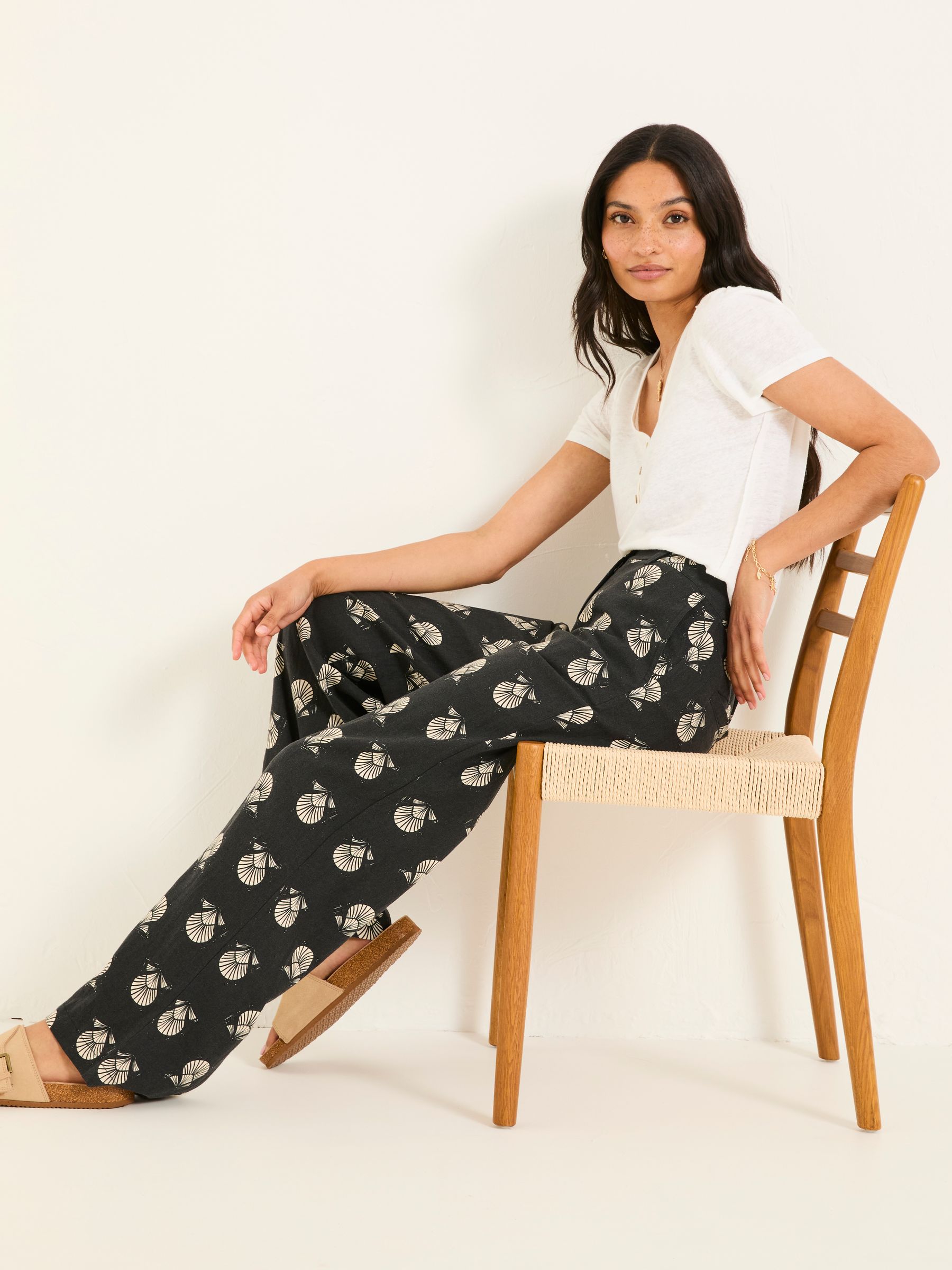 Ellie Washed Black Straight Leg Shell Trousers - Image 4 of 6