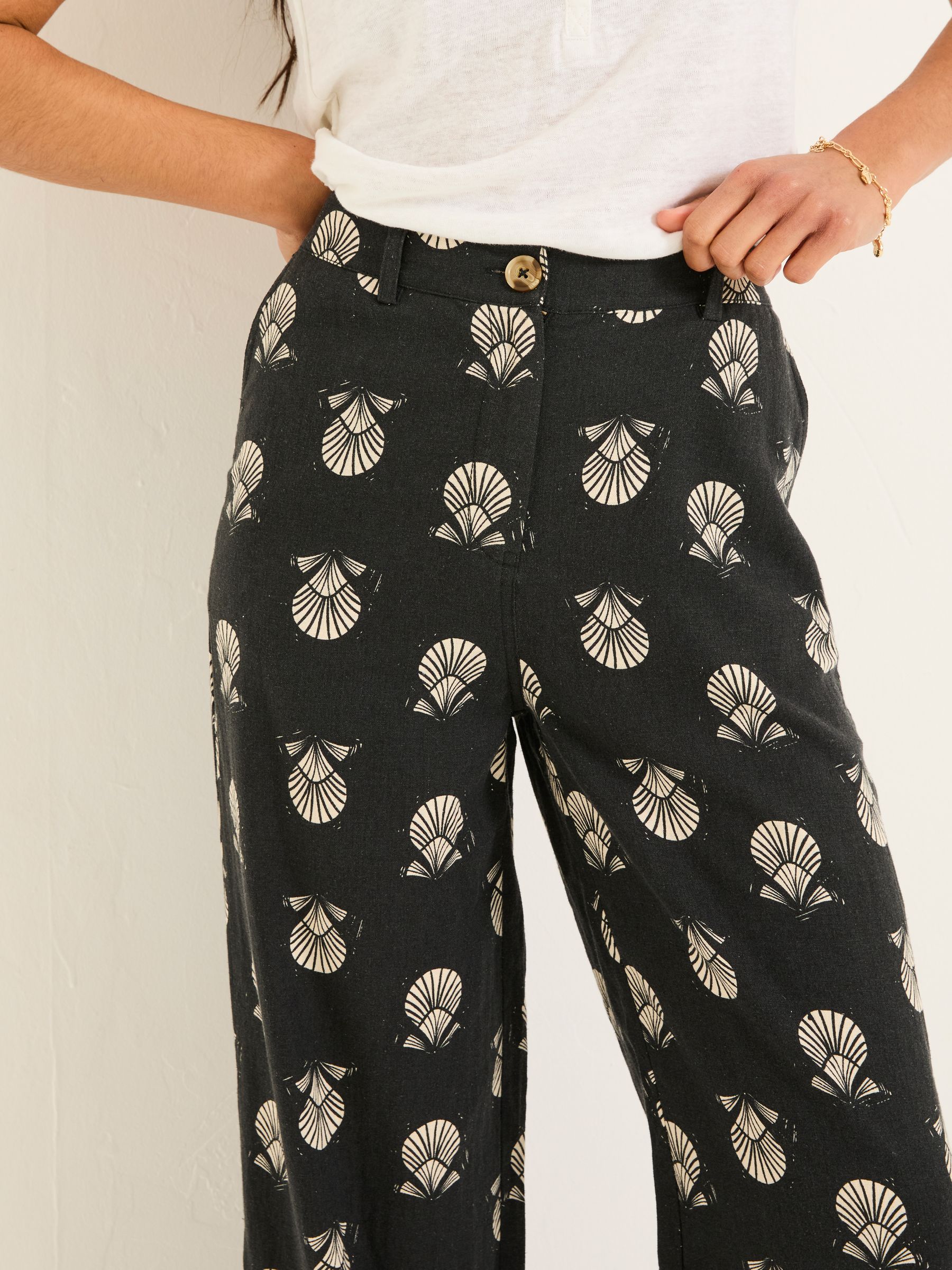 Ellie Washed Black Straight Leg Shell Trousers - Image 5 of 6