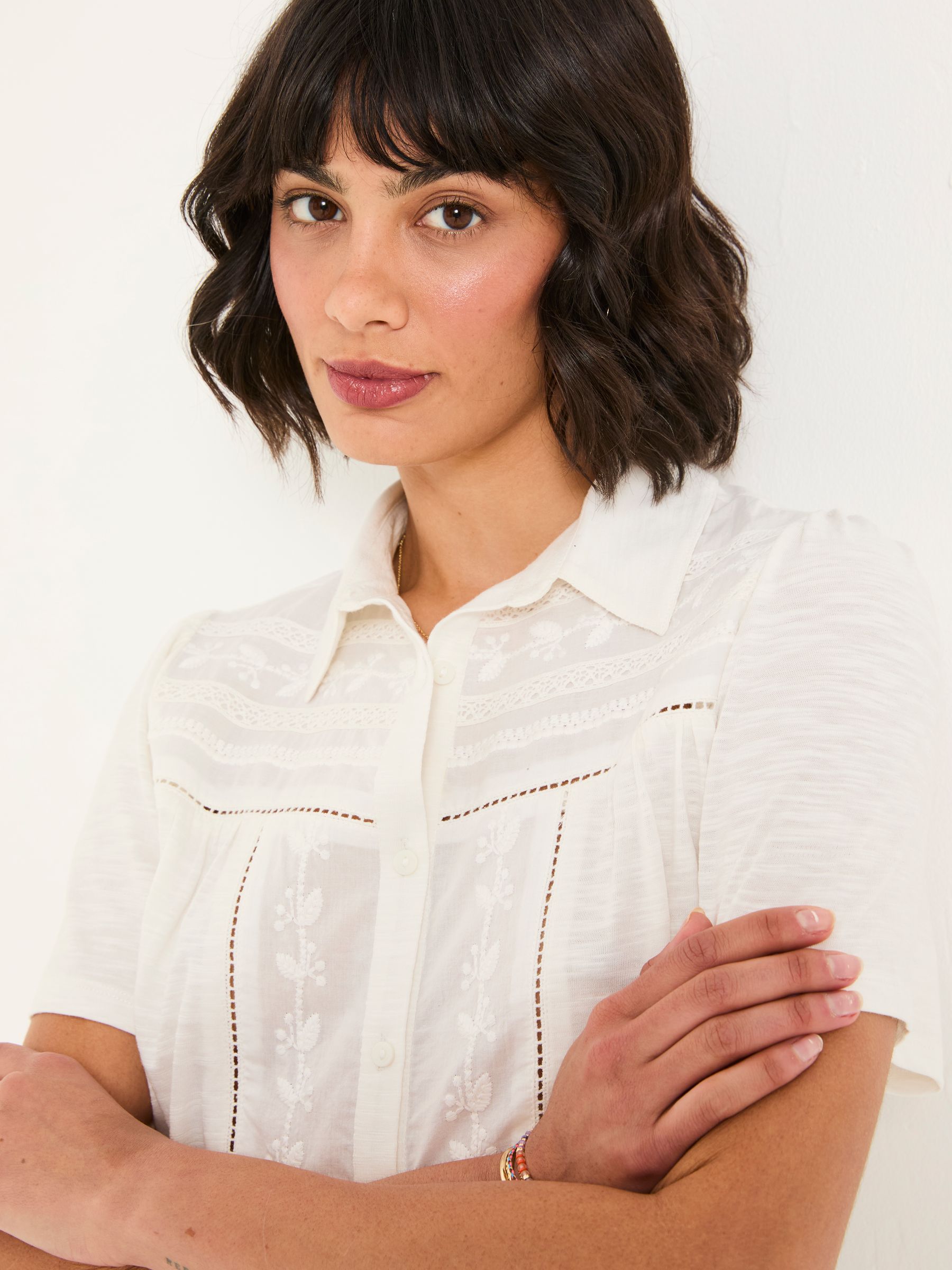 Kit White Embroidered Short Sleeve Shirt - Image 5 of 6