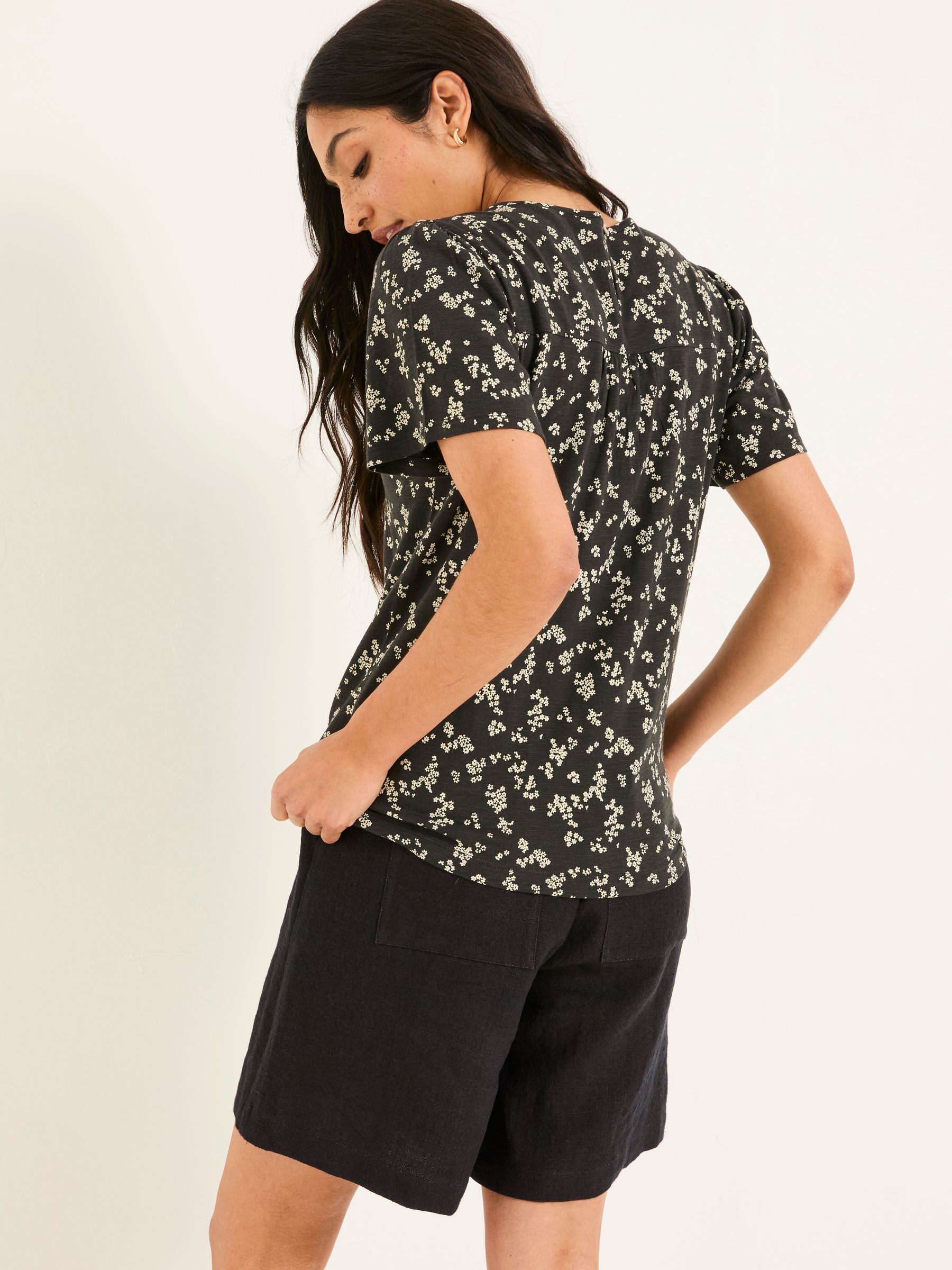 Leoni Black Mono Ditsy T Shirt - Image 2 of 5